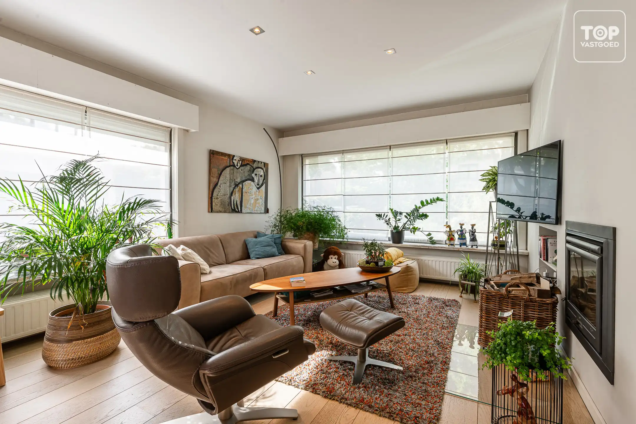 Instapklare halfopen woning met 4 slaapkamers, garage en mooie tuin foto 7