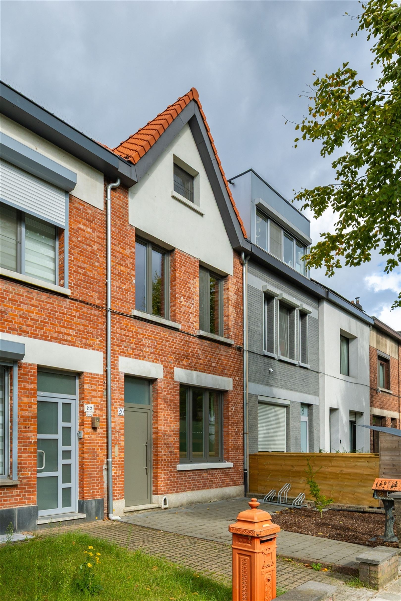 Charmante, instapklare woning op de grens van Stad Antwerpen  foto 24