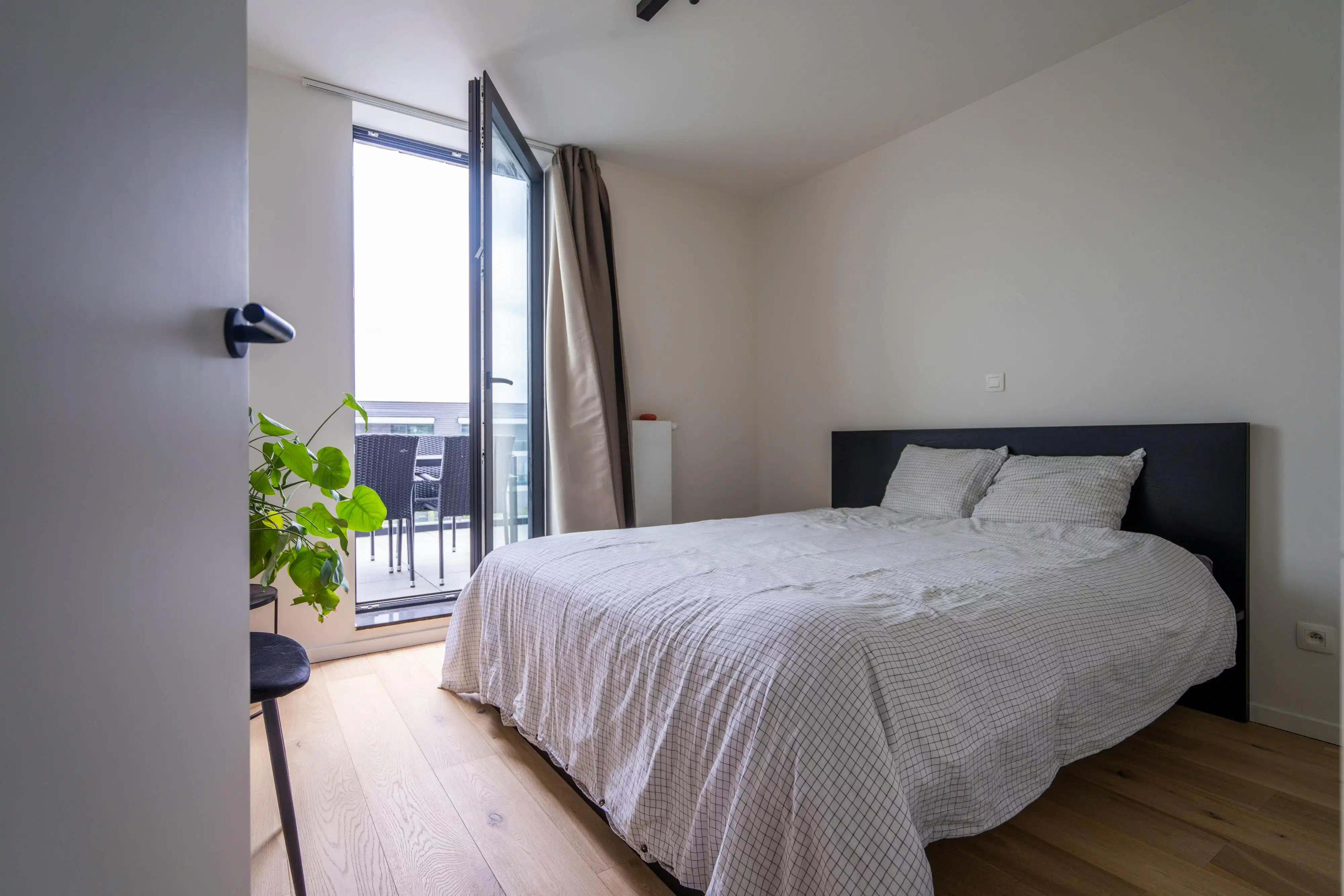 Recent appartement met 2 terrassen te koop in Waregem foto 10