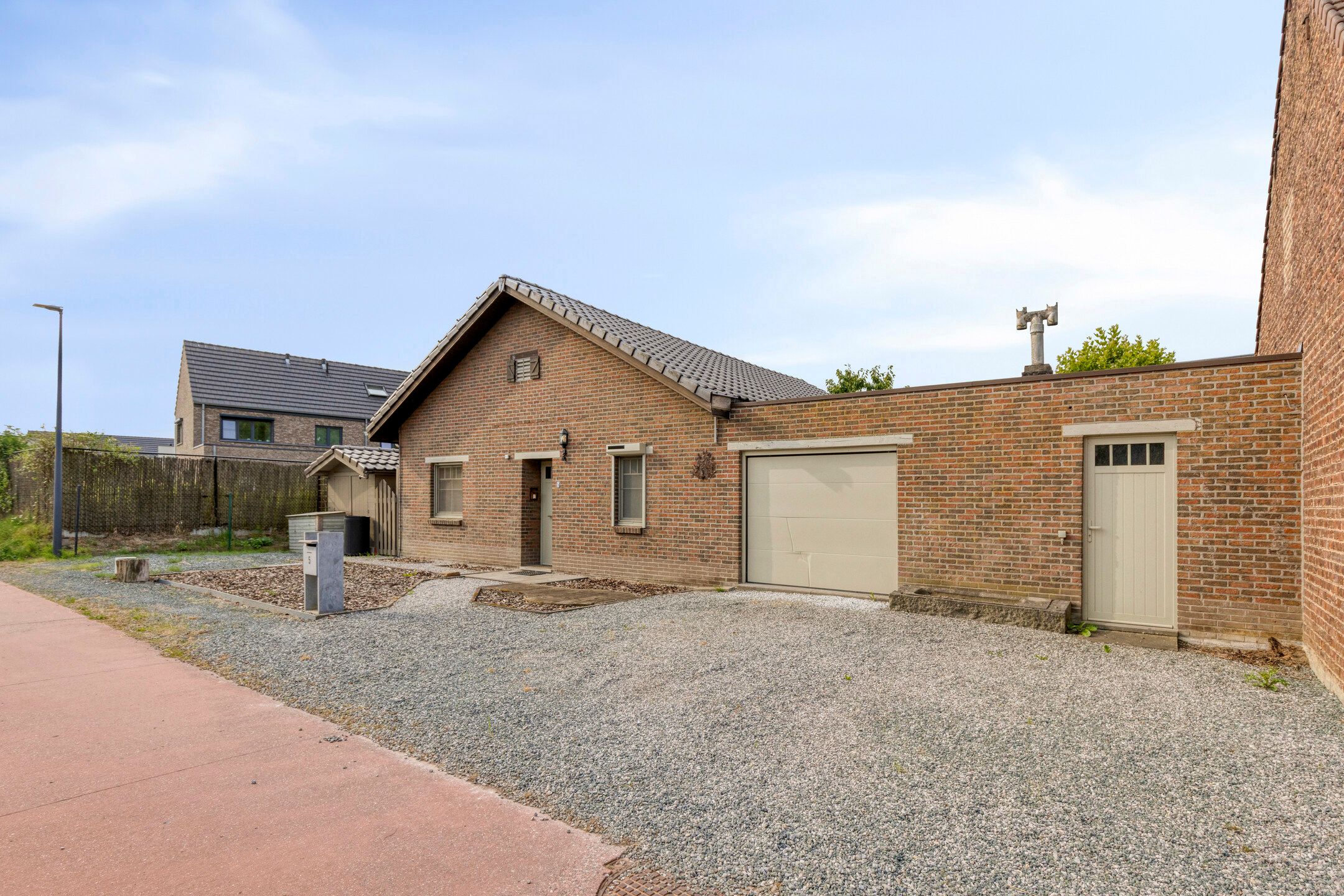 Instapklare woning te Asse! foto 16