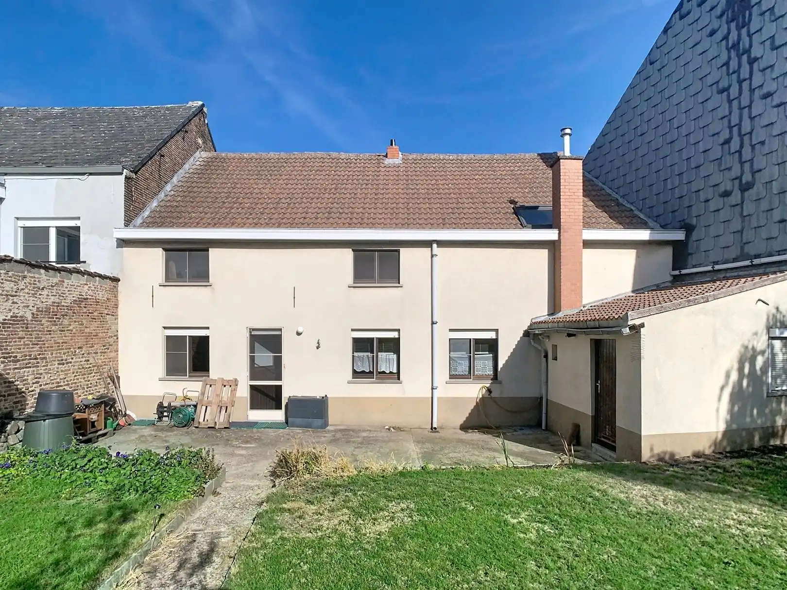 karaktervolle woning met 4 slaapkamers, grote garage en tuin! foto 26