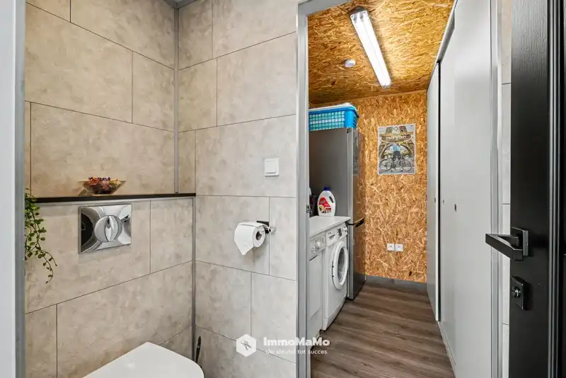 RUIME GERENOVEERDE WONING MET 3 SLPK TE KOOP IN WACHTEBEKE foto 17