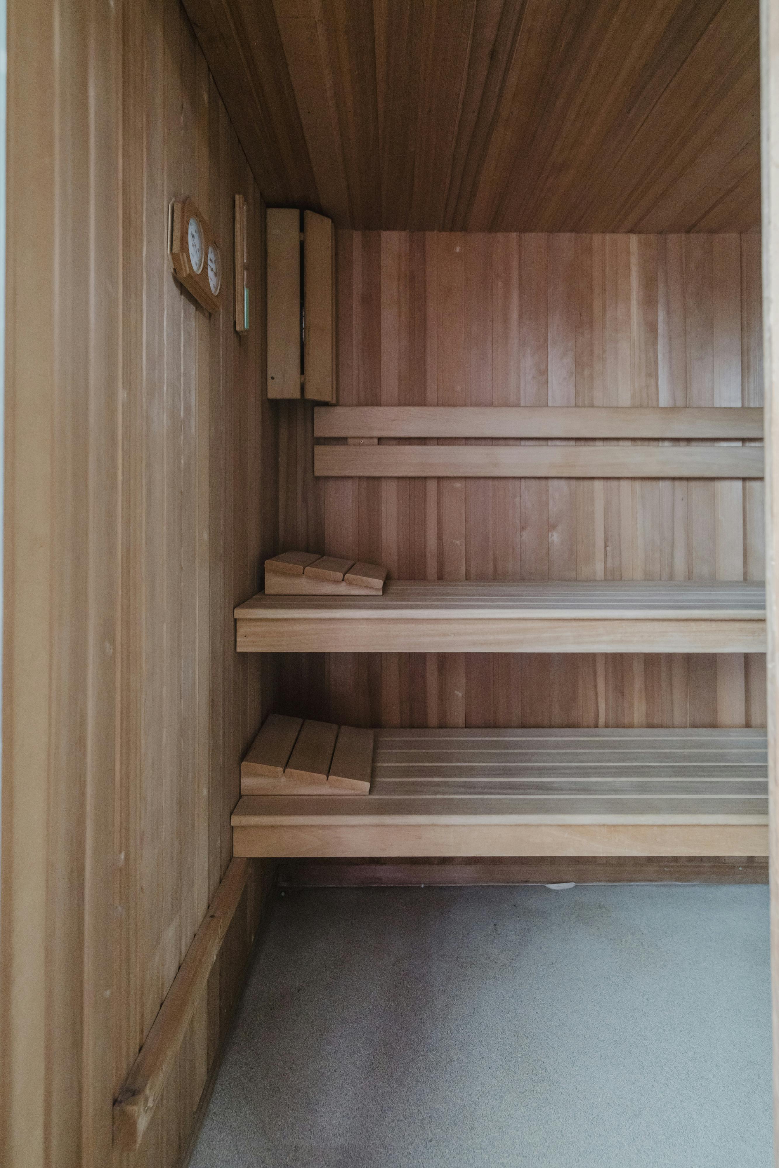 Architecturale patiowoning met tijdloze klasse foto 19