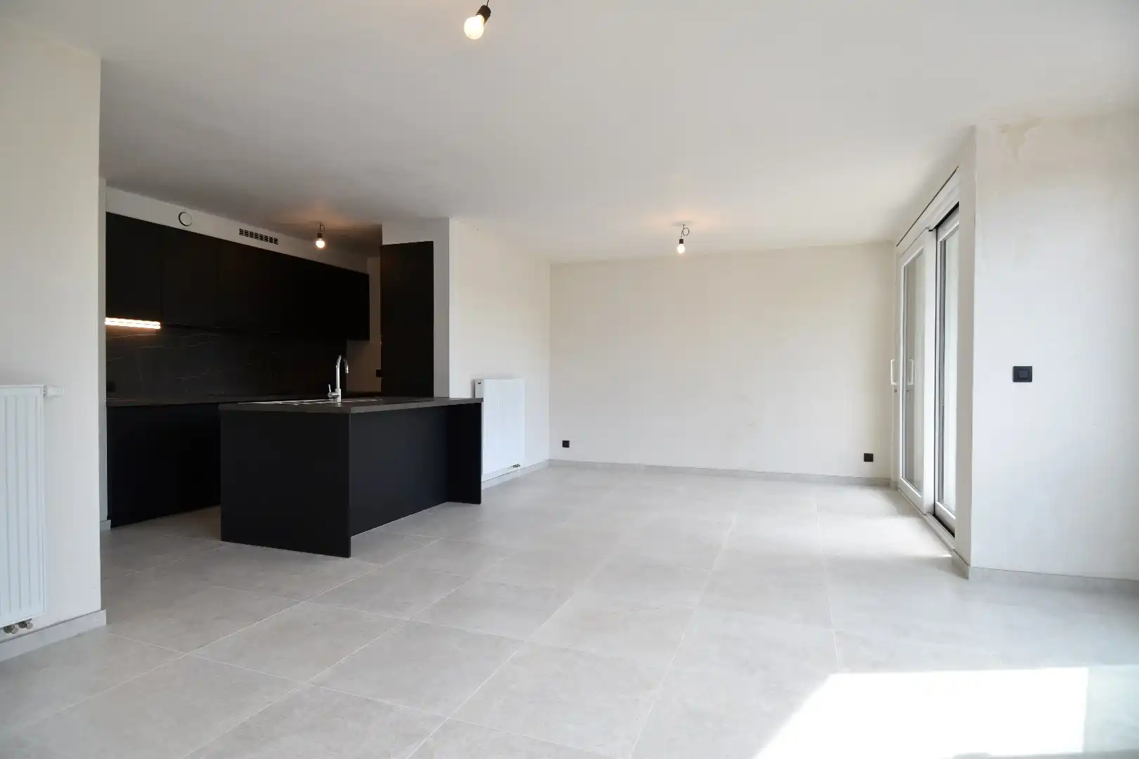 Appartement te koop met 2 slaapkamers en zonnig terras in Helkijn foto 9