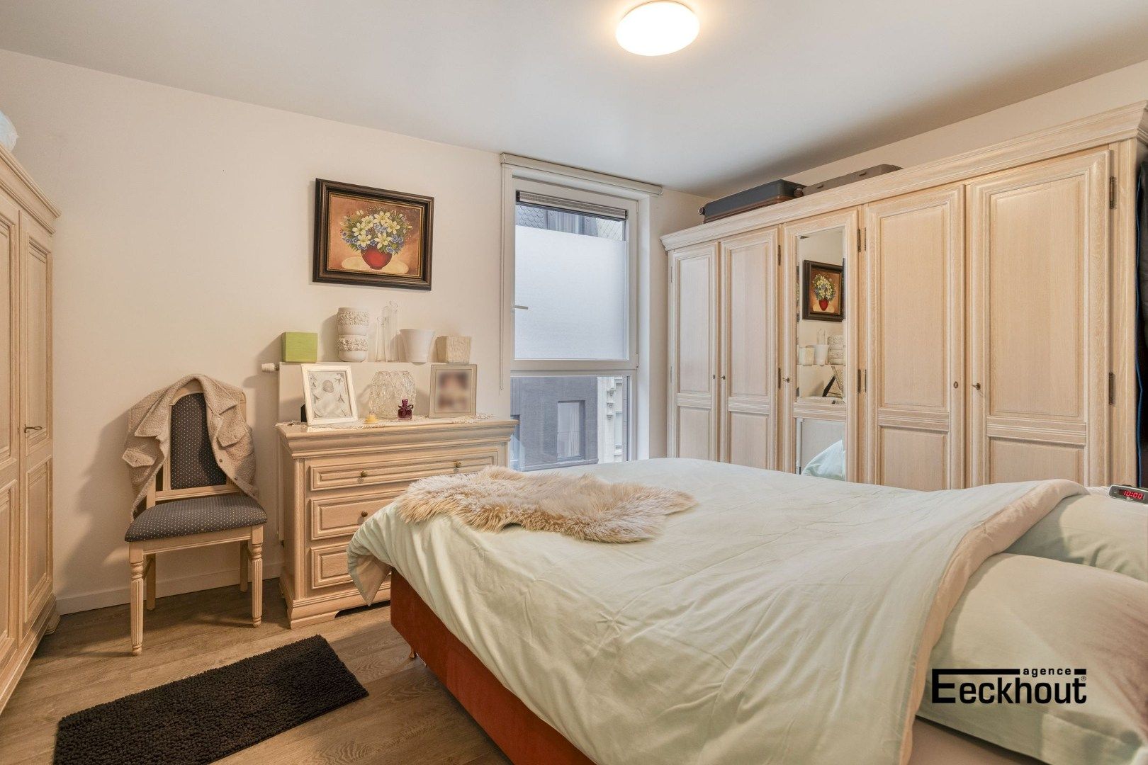 Ruim 2 slaapkamer appartement in het centrum van Oostende. foto 8