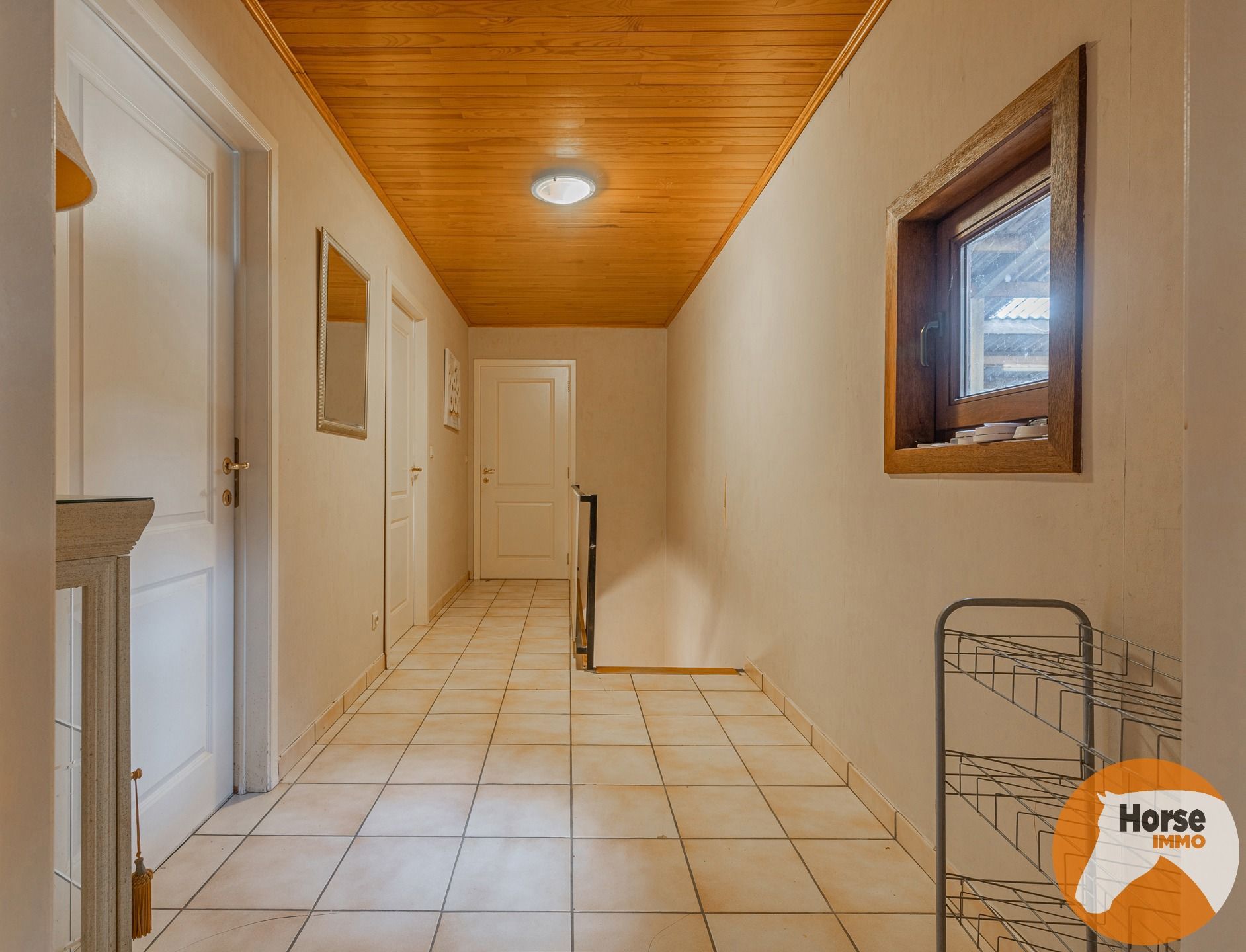 LAARNE- &nbsp;Landbouweigendom met geïntegreerde woning&nbsp; foto 10