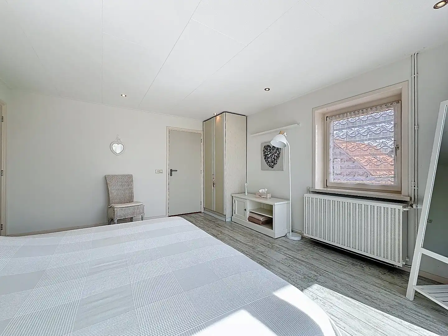 Verassend ruim vlak bij zee foto 12