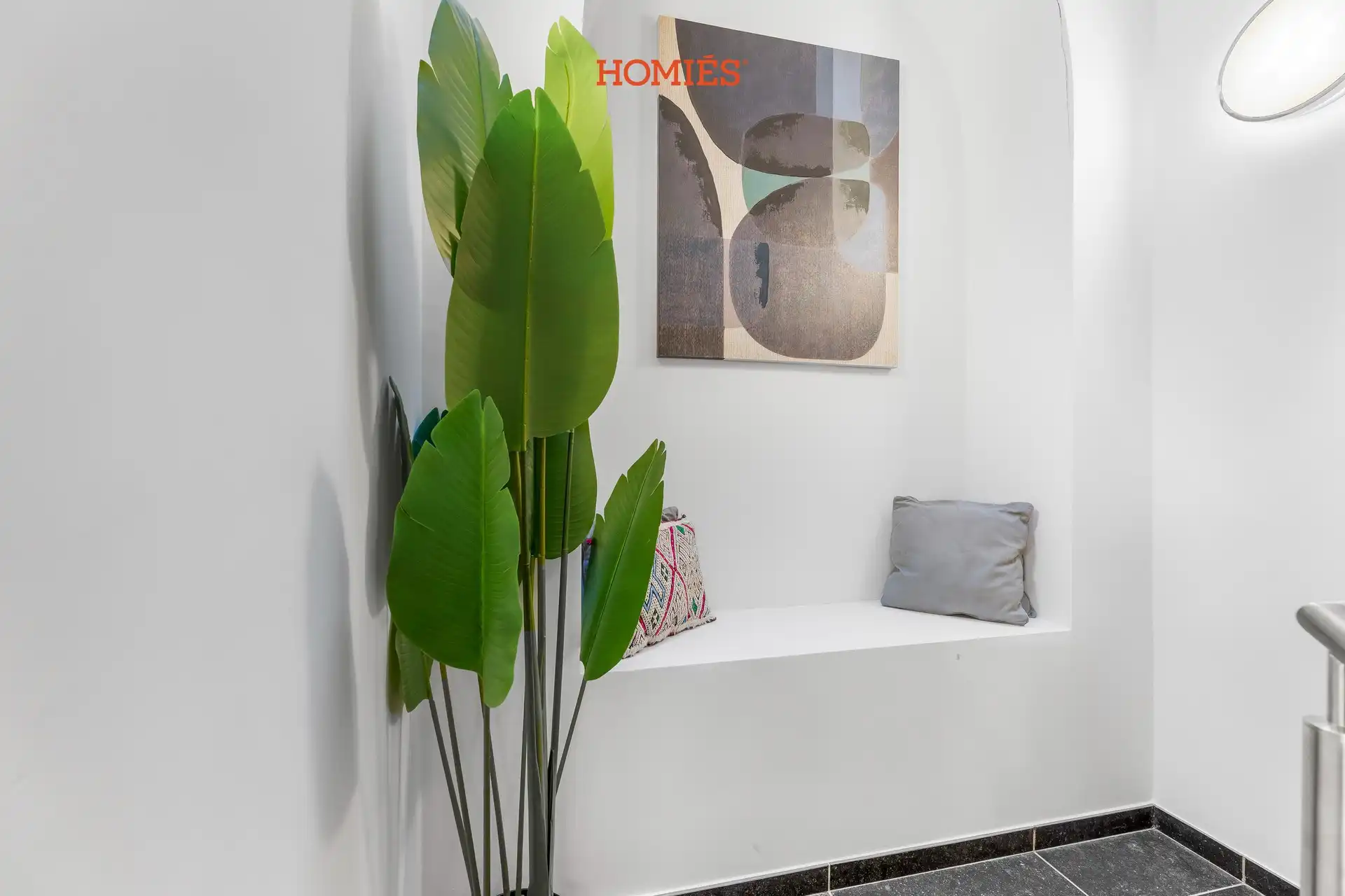 Studentenkamer met hoogslaper nabij het station foto 13