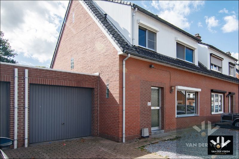 Woning met 3slpk en garage in kindvriendelijke buurt te Kuringen foto 3