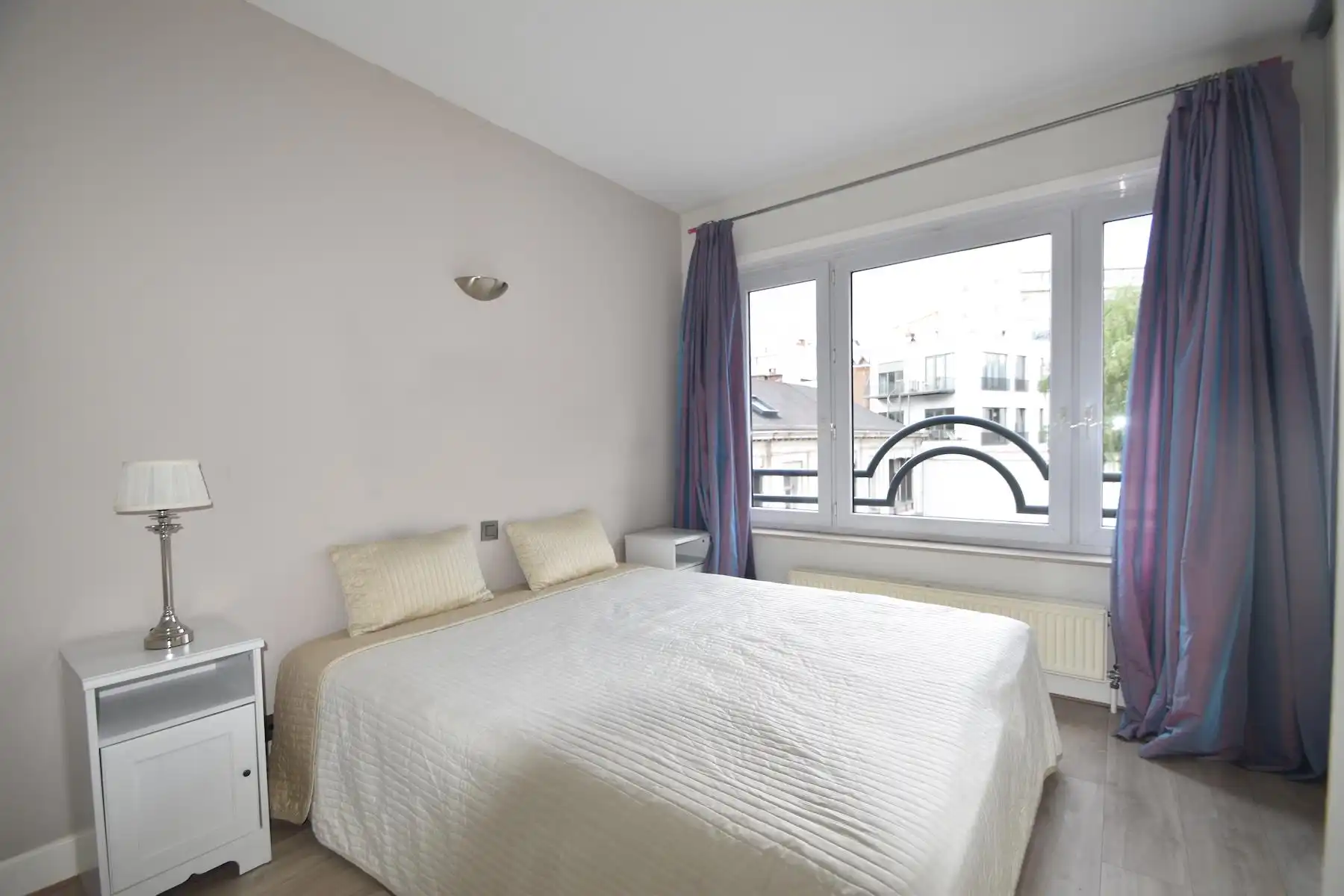 ANTWERPEN - GEMEUBELD appartement nabij Meir en centraal station foto 7