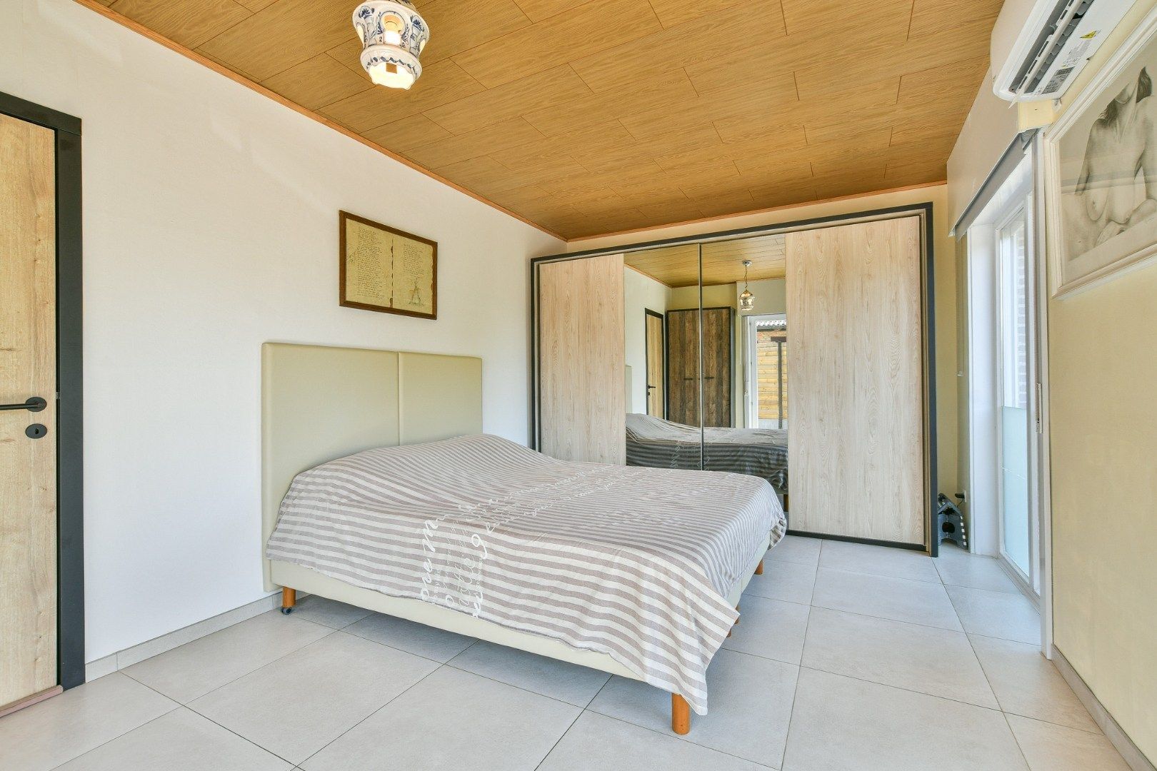 Instapklare woning op toplocatie in rustige woonwijk te Harendijke, Wenduine! foto 16