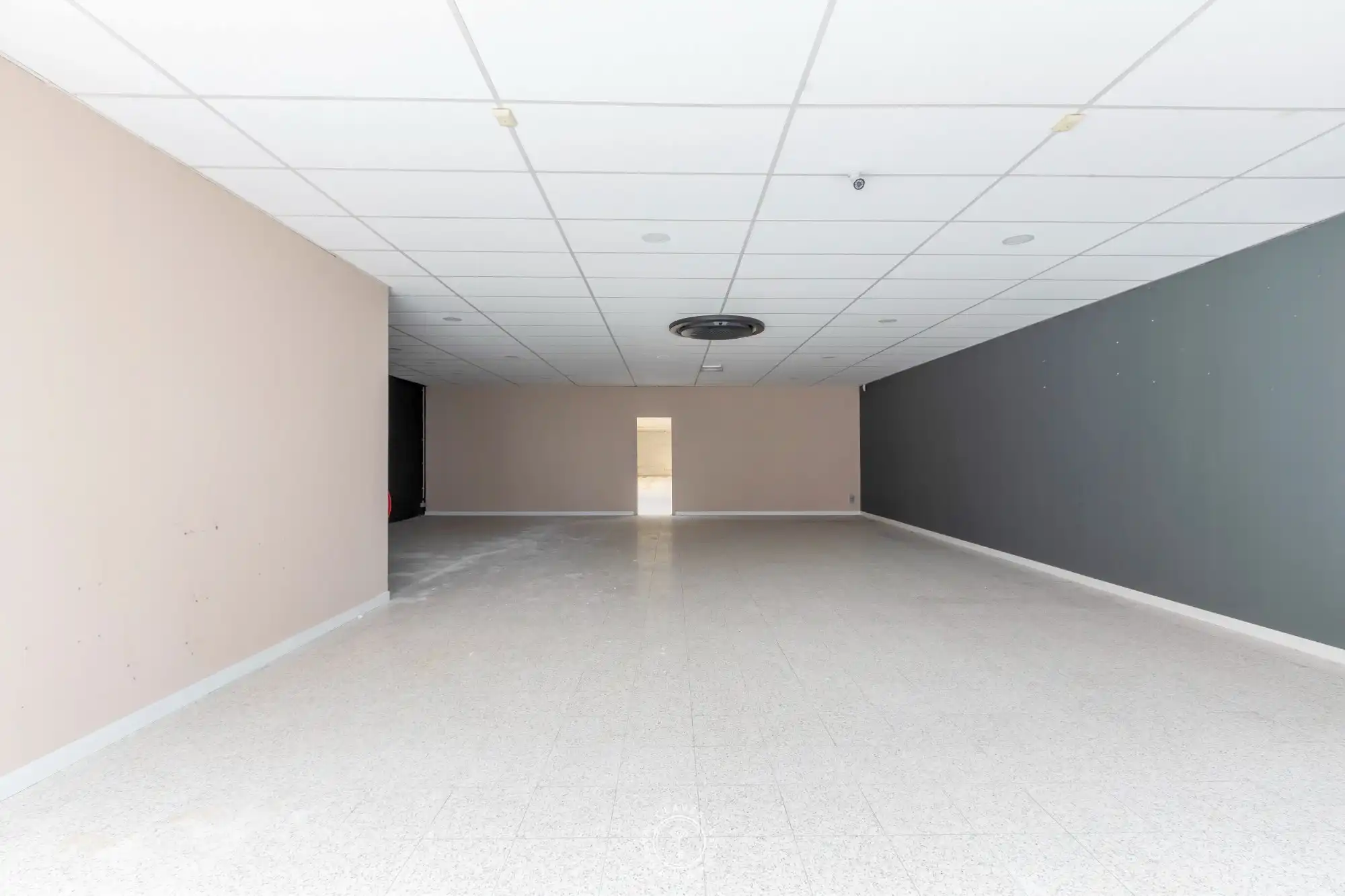 Ruim handelspand in het centrum van Temse foto 4