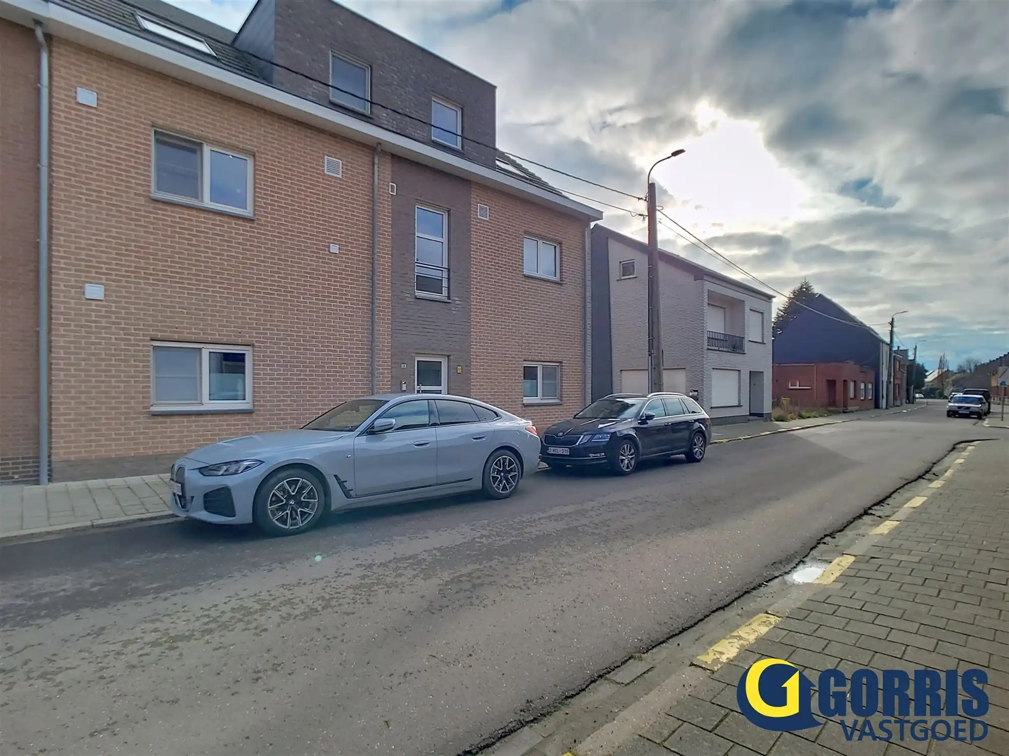 Verzorgd duplex-appartement met ruim terras foto {{pictureIndex}}