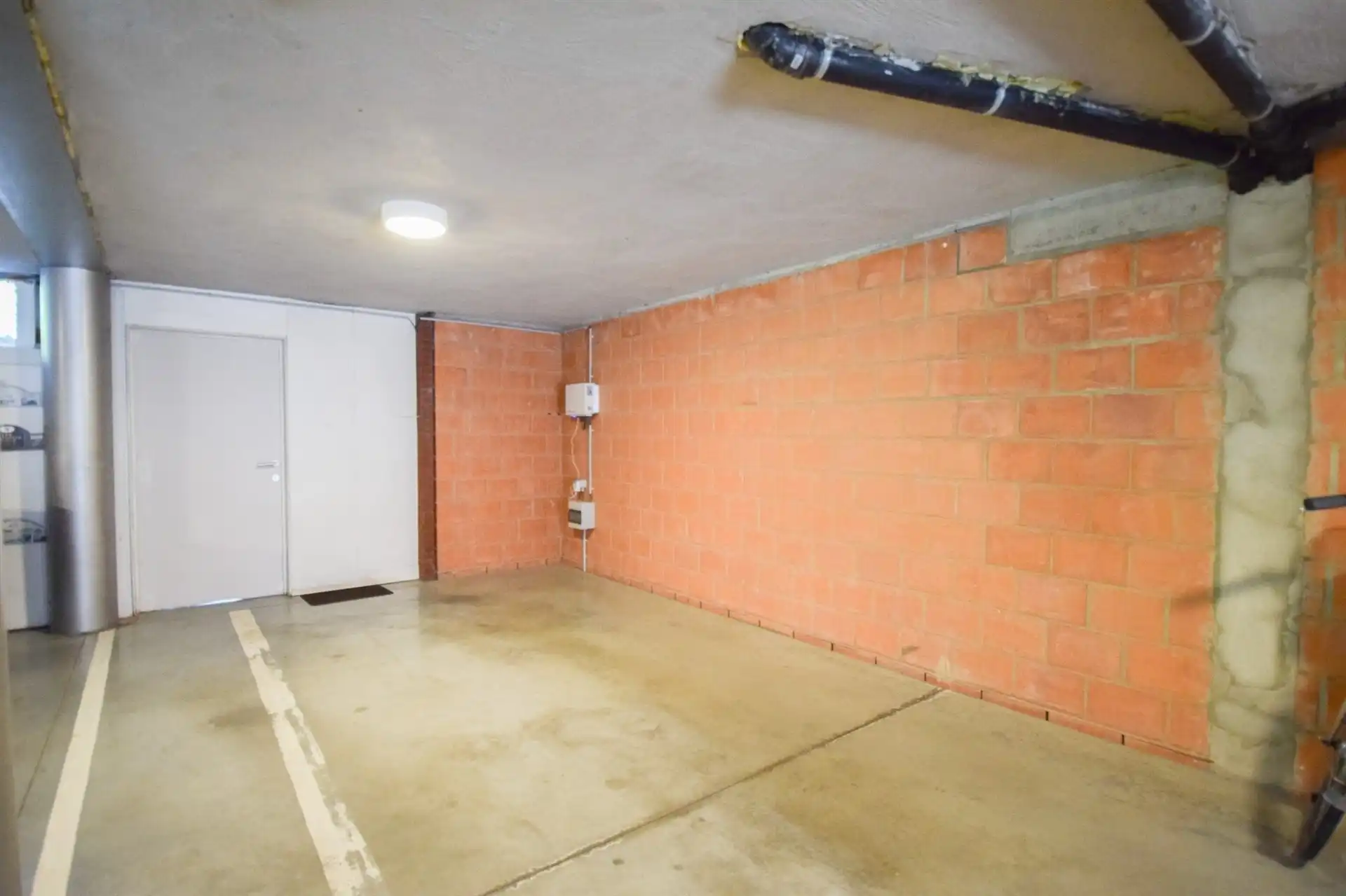 2-slaapkamerappartement in hartje van Sint-Gillis-Waas! foto 13