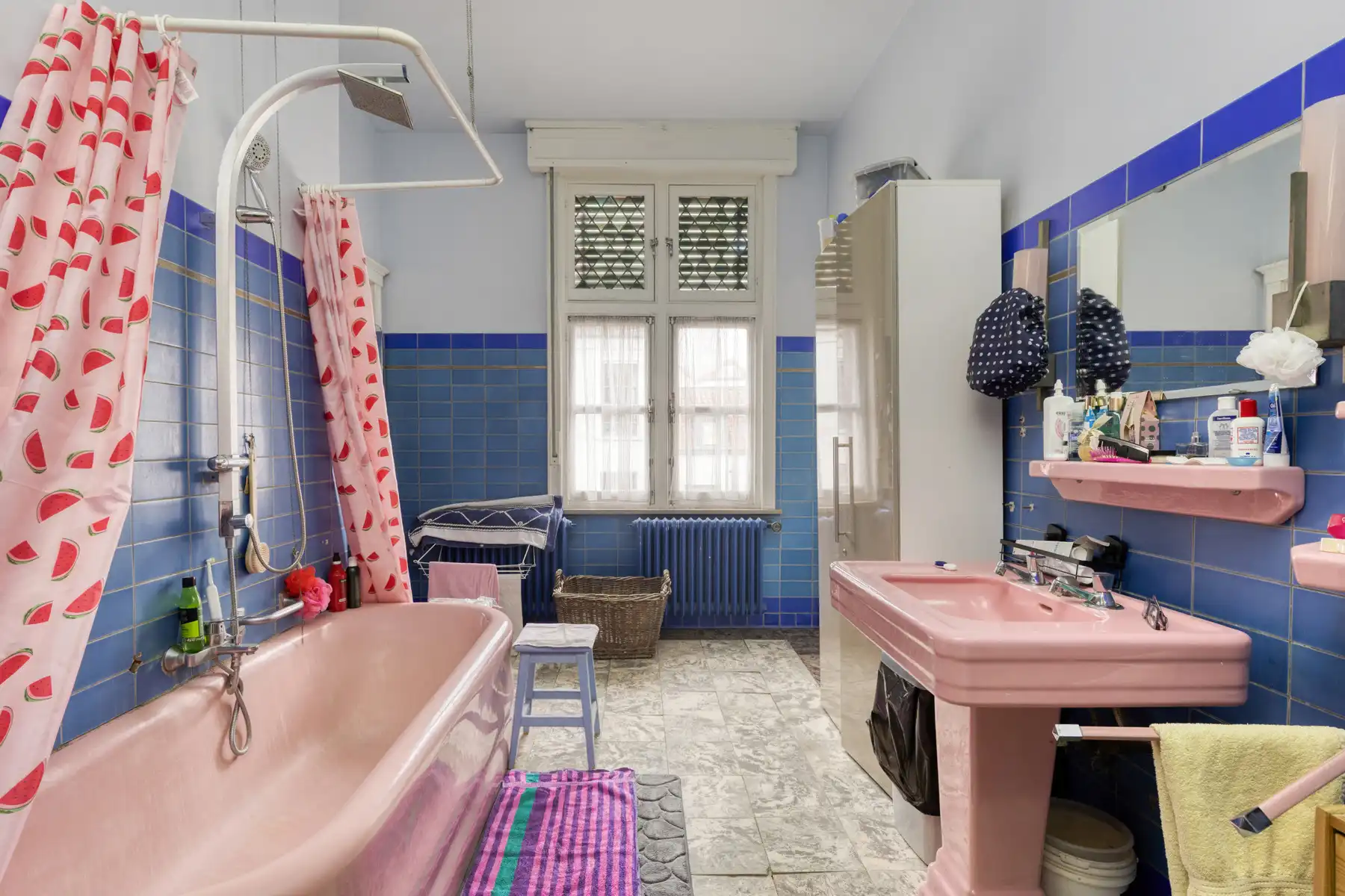 Neogotisch herenhuis op uitzonderlijke locatie foto 17