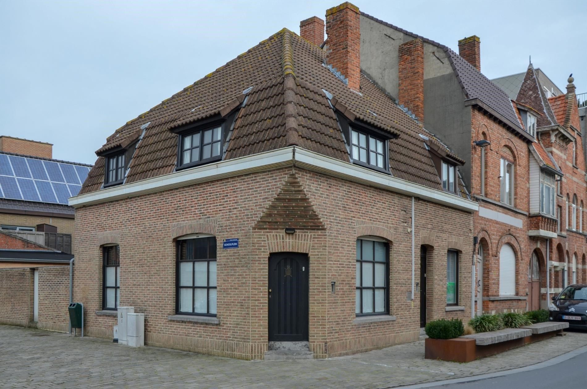 ()=>{if(producerUpdateValueVersion(node),producerAccessed(node),node.value===ERRORED)throw node.error;return node.value} Reuzemolenstraat 31 - - 8600 Diksmuide