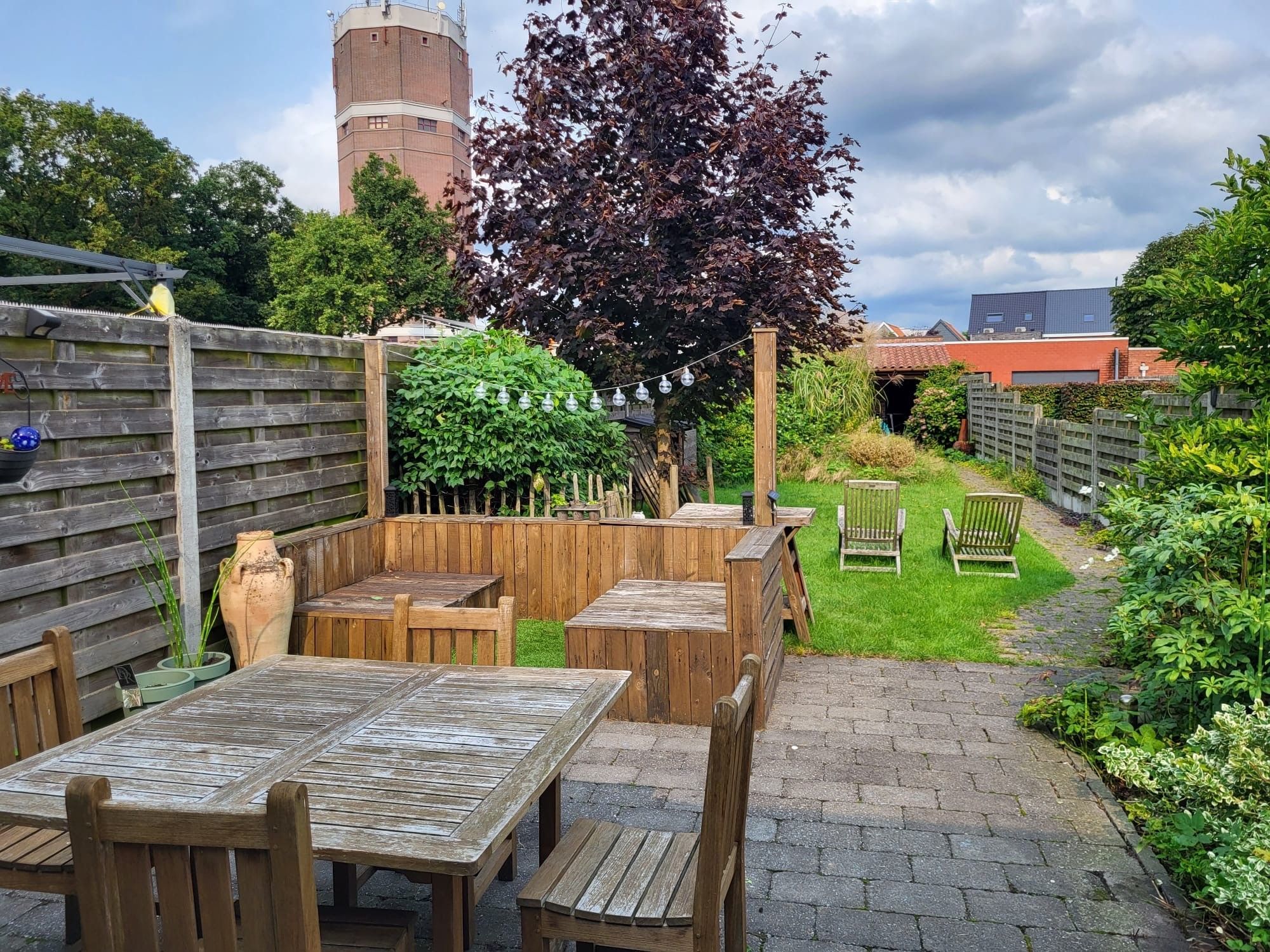 Verrassende woning met leuke tuin en grote garage nabij centrum Kapellen! foto 18