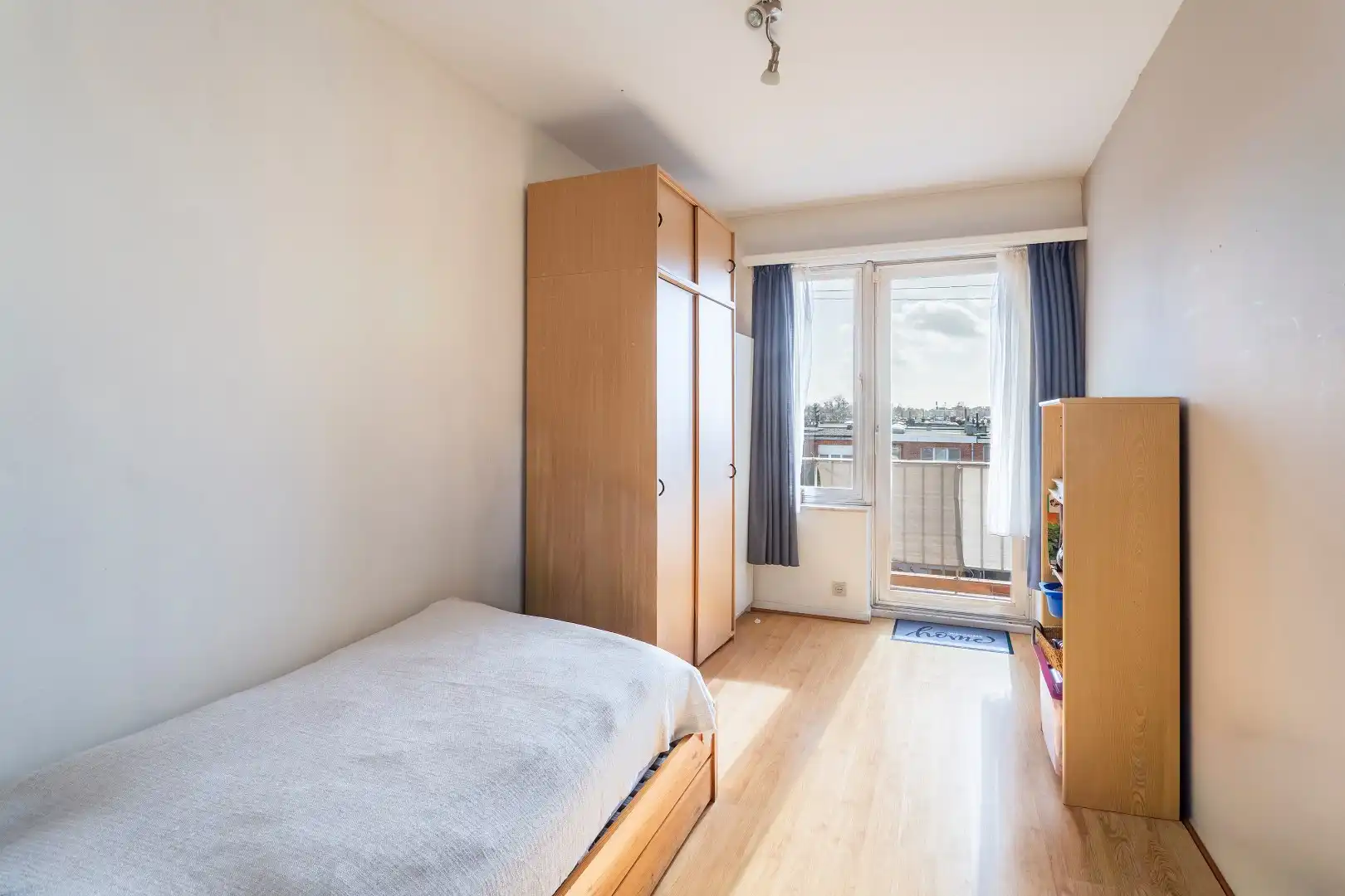 Lichtrijk app. met terras en groen uitzicht foto 17