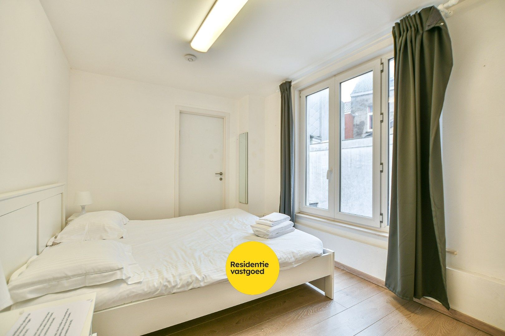 Comfortabel triplexappartement met 3 slaapkamers en terras in hartje Blankenberge foto 15