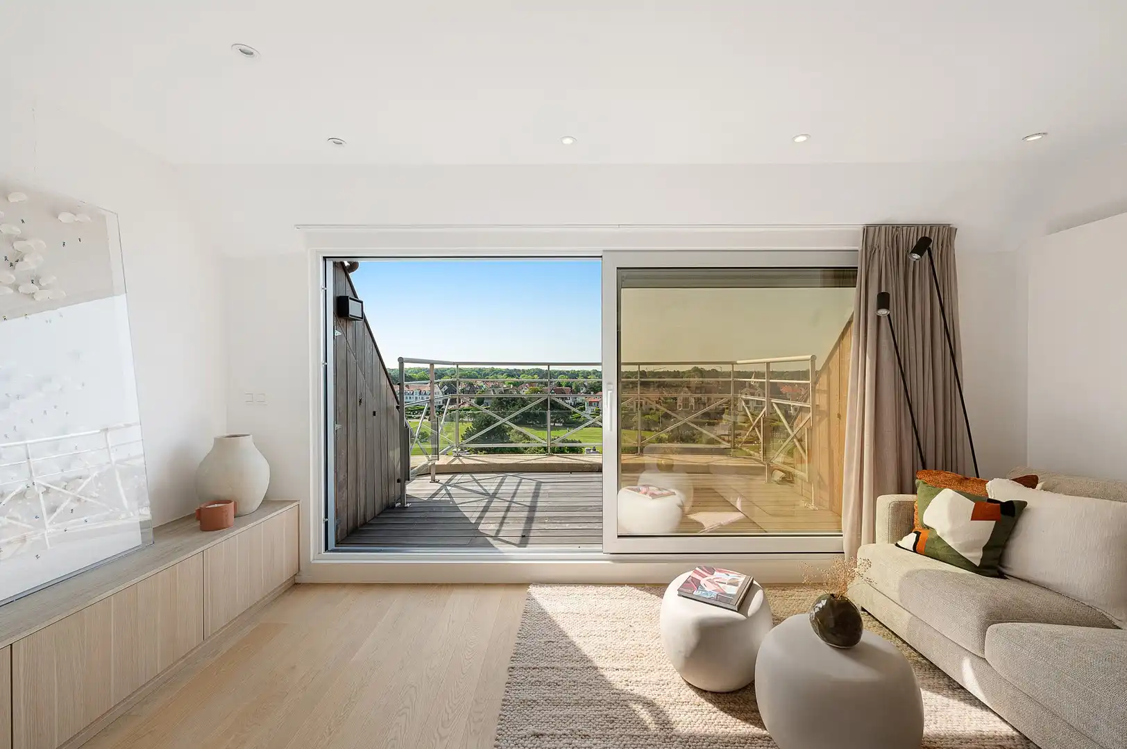 Zonnig gerenoveerd duplex penthouse appartement te Zoute foto 7