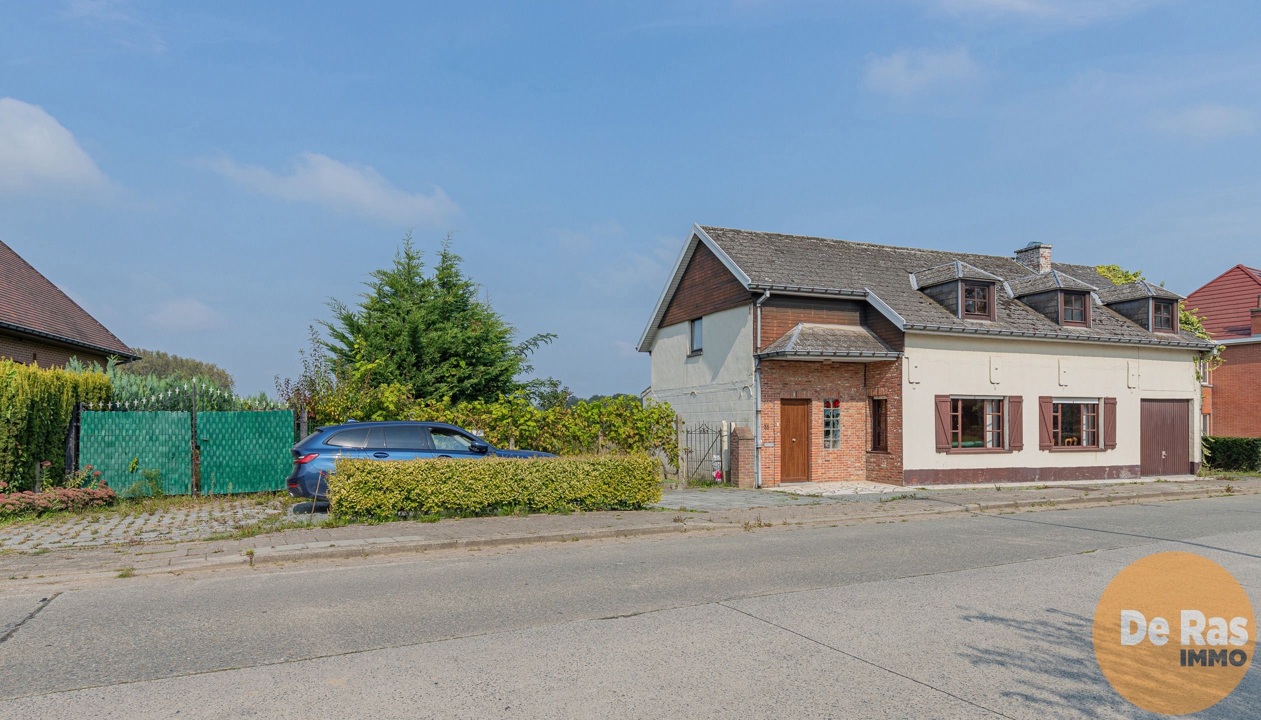 LETTERHOUTEM - Renovatiewoning gelegen op een mooi perceel foto 2