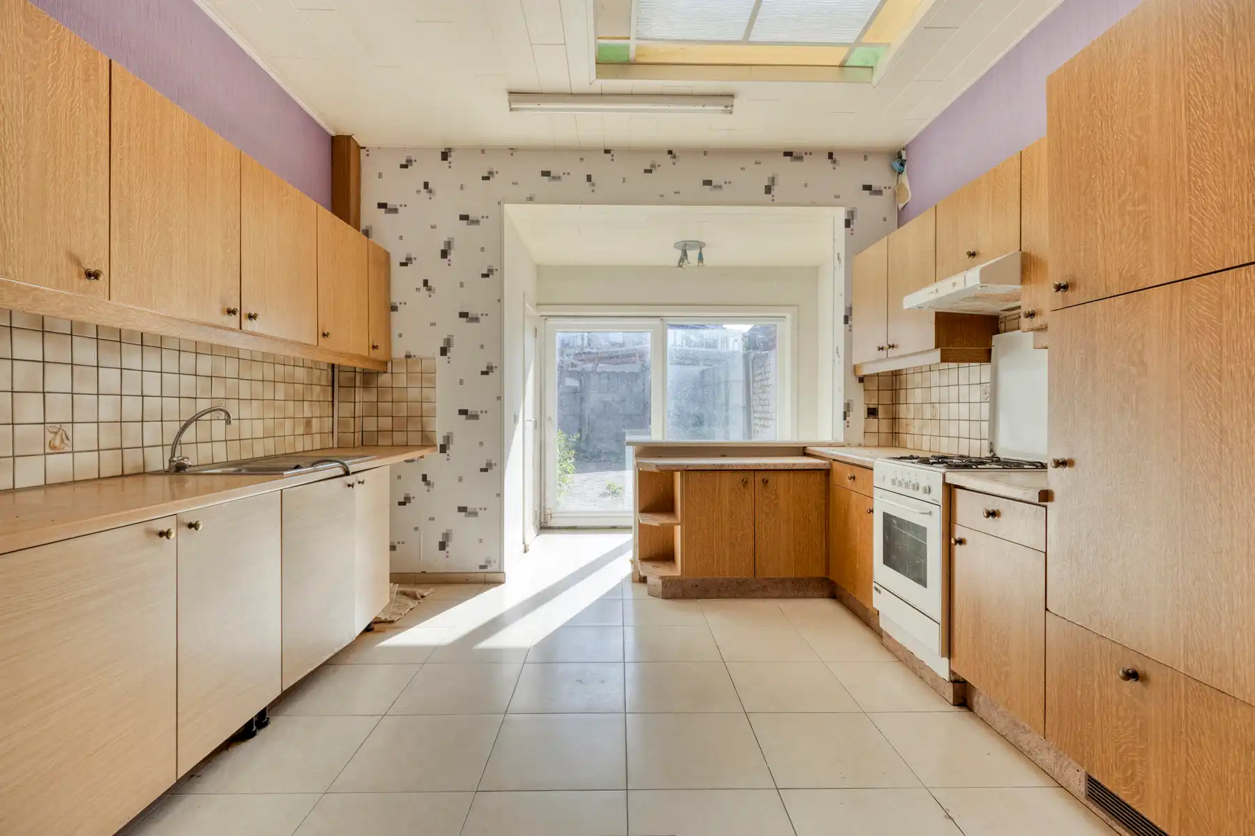 Op te frissen woning met 2 slaapkamers en inrichtbare zolder foto 4