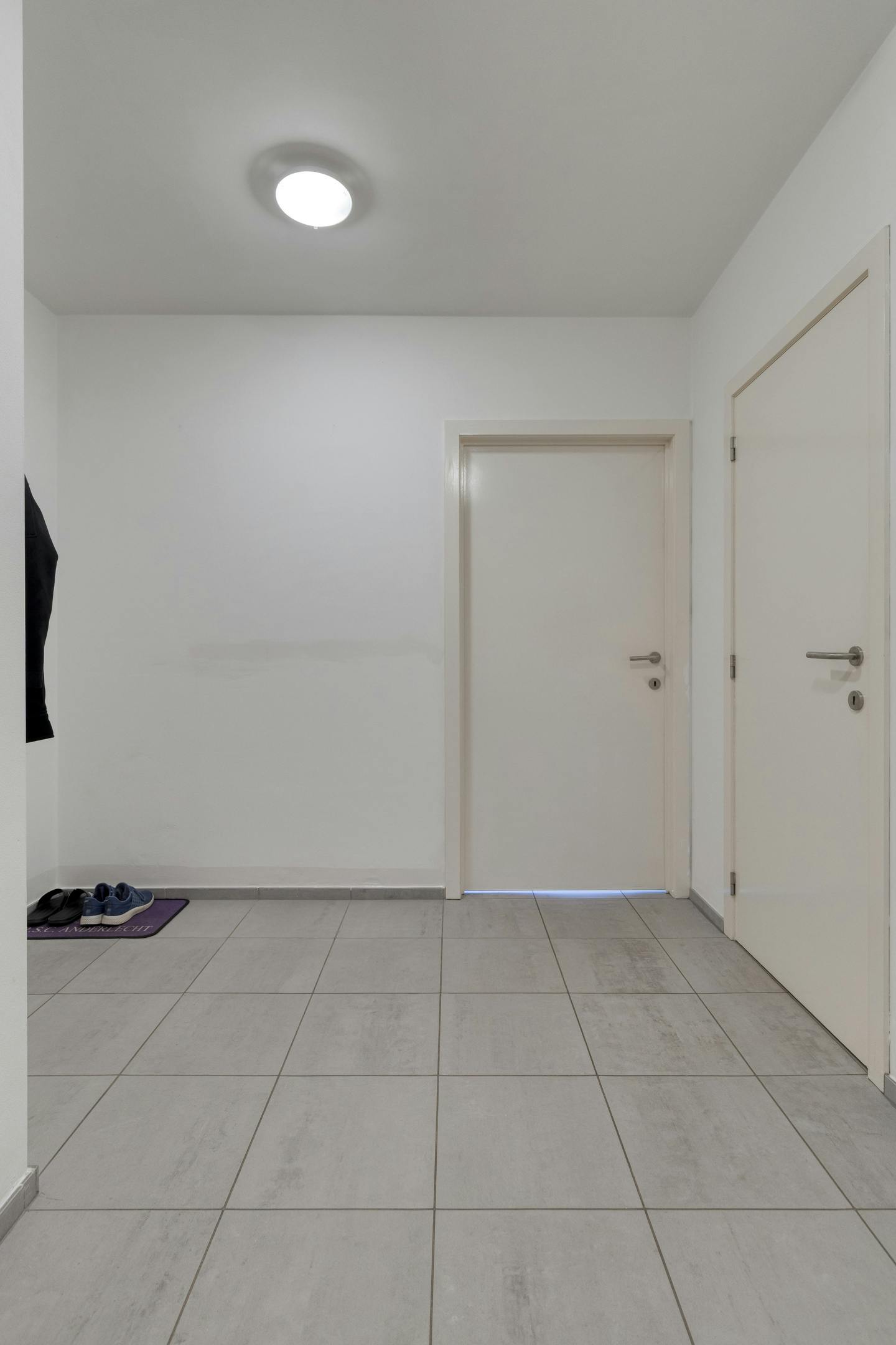 Recent, instapklaar appartement met 2 slaapkamers in Boom foto 15