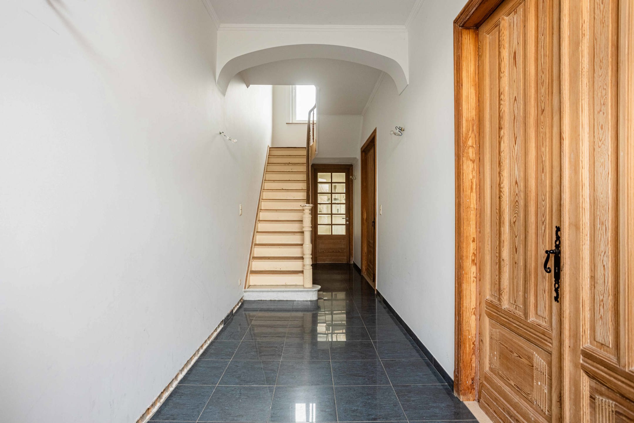 Charmante burgerwoning op een gunstige ligging. foto 2