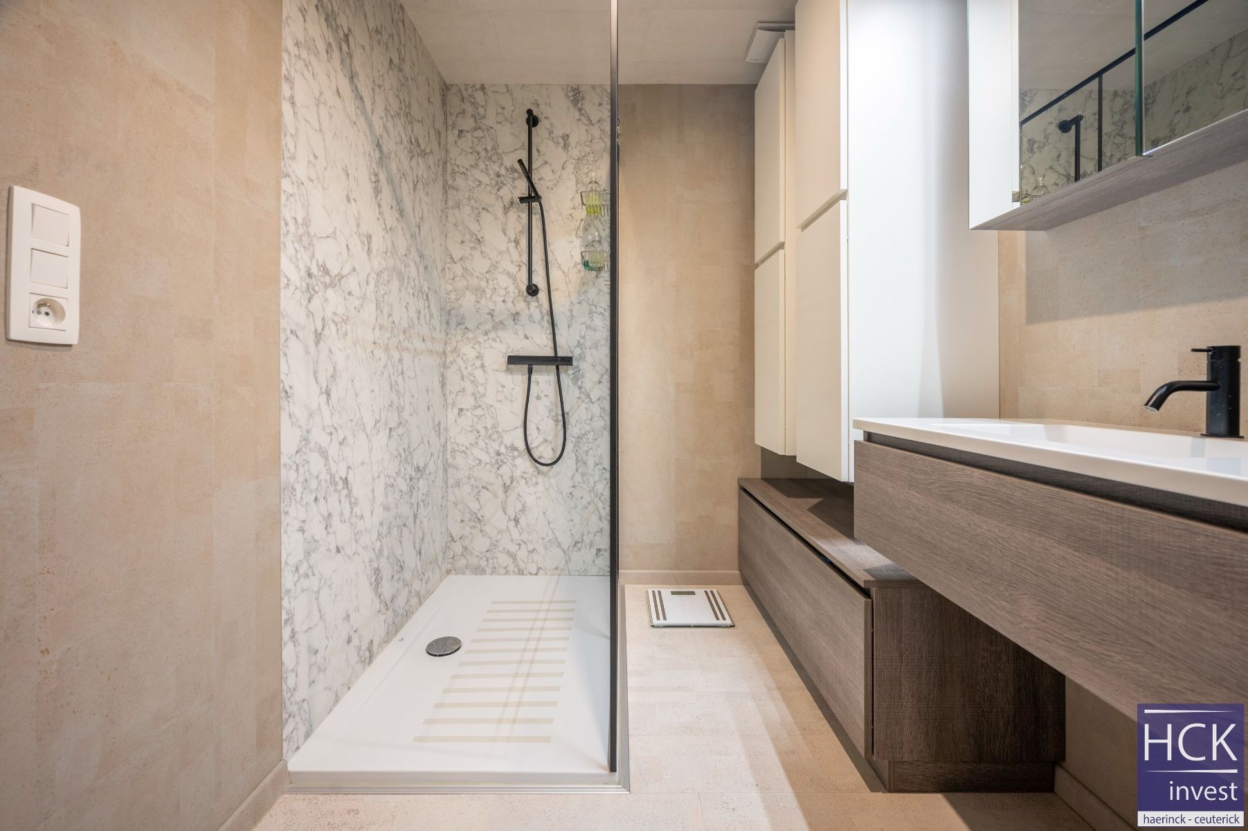 KRUISHOUTEM - Energiezuinige & instapklare woning met 4 SLPK. op toplocatie! foto 25