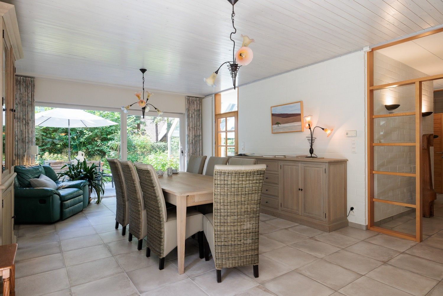 Gunstig gelegen villa op 1.989 m2 in doodlopende straat foto 9