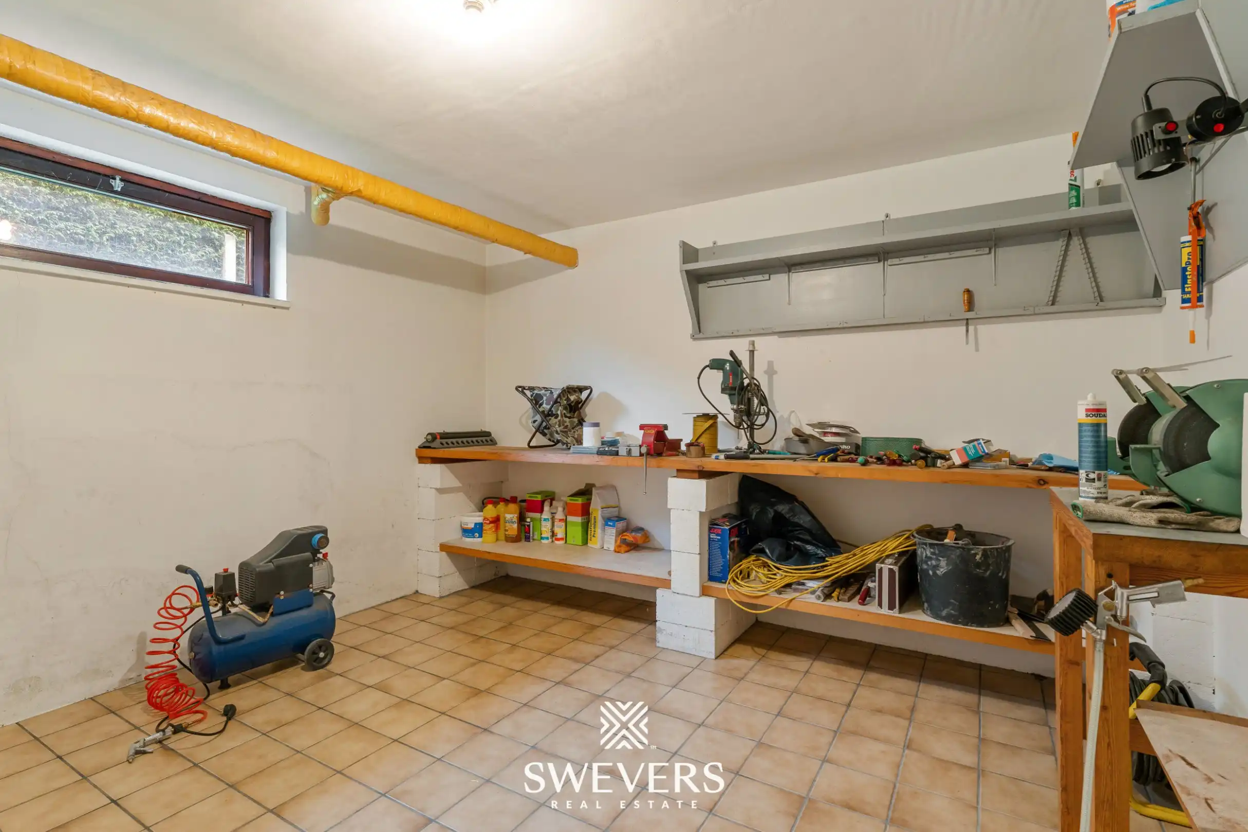 Open bebouwing met drie slaapkamers en uitzonderlijke kelder in Houthalen foto 28