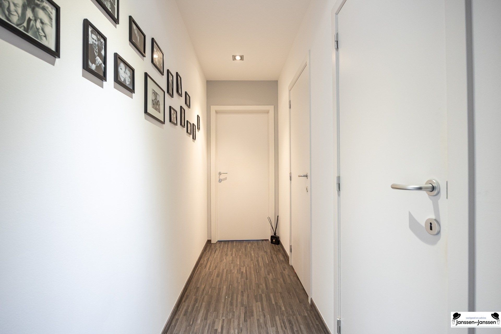 Luxueuze en energiezuinige villa met hoogwaardige afwerking  foto 11