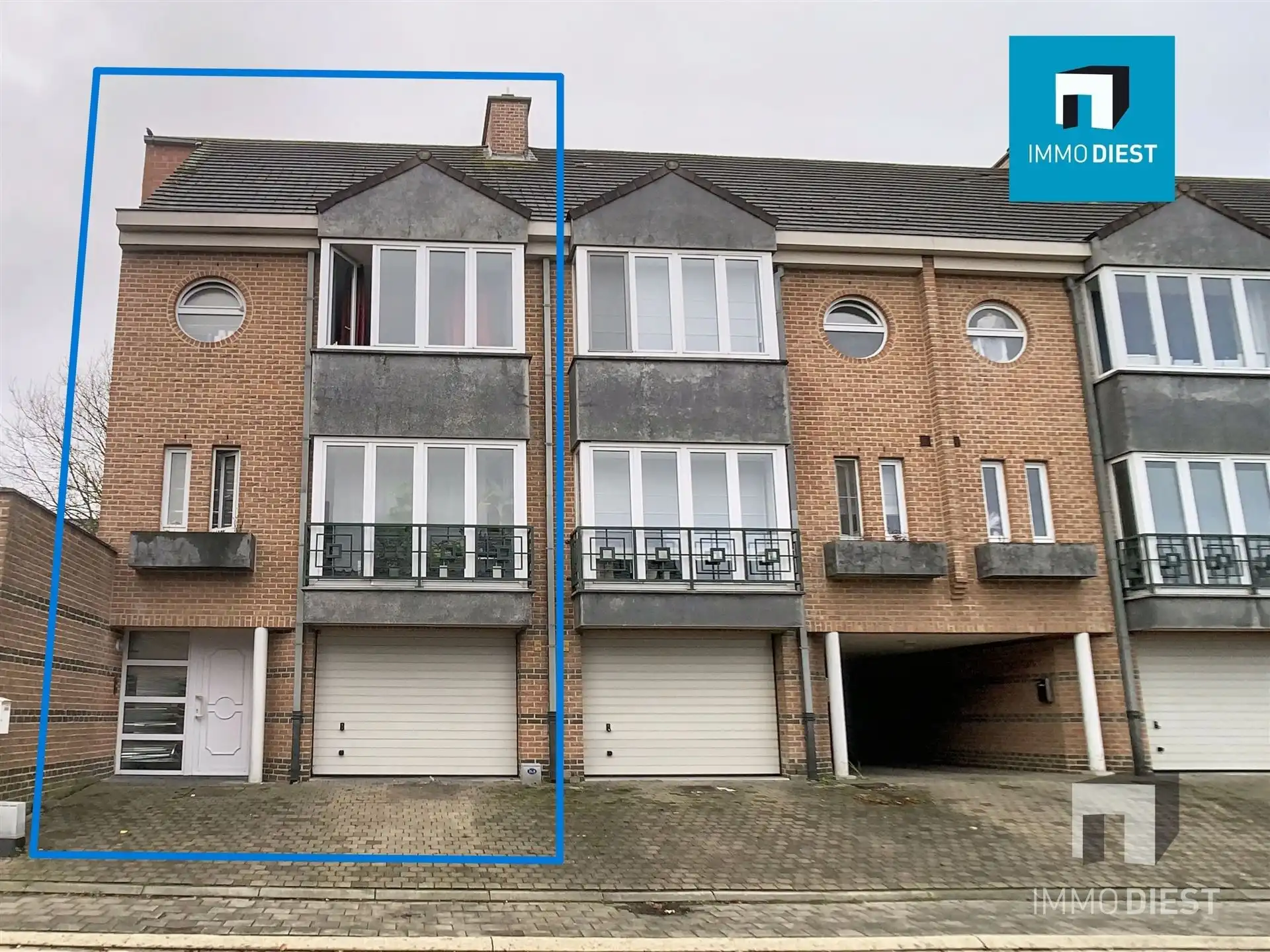 Betaalbare stadwoning met superterras  foto {{pictureIndex}}