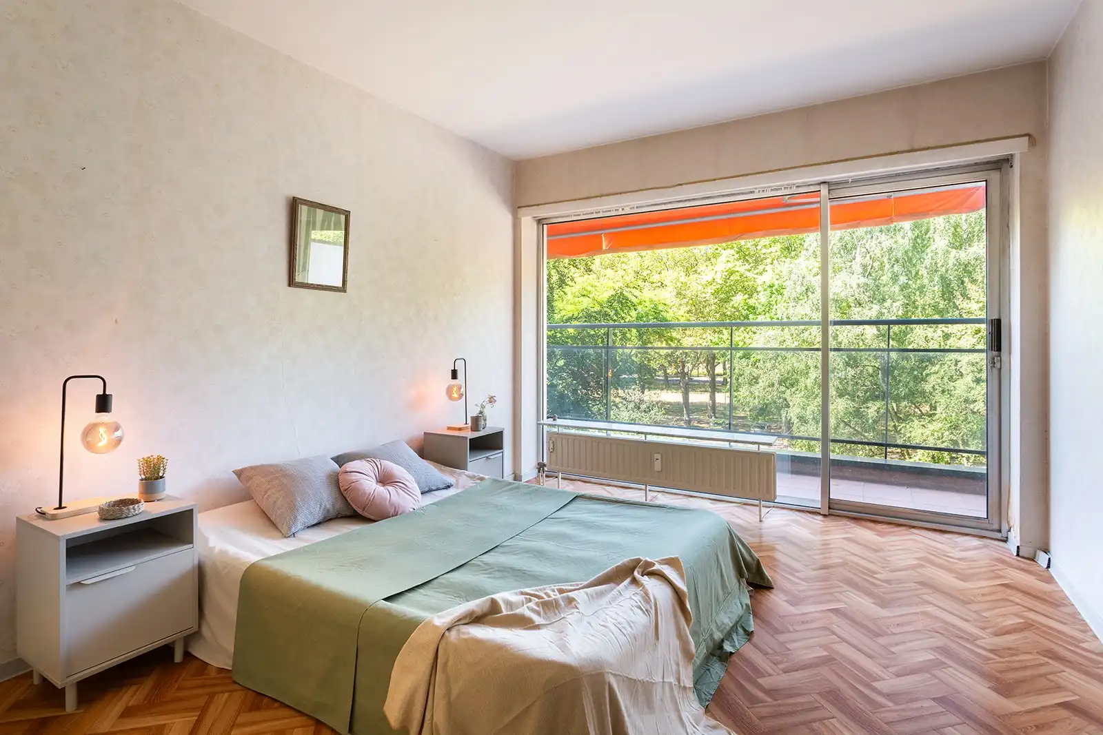2 slaapkamer appartement met veel lichtinval foto 16