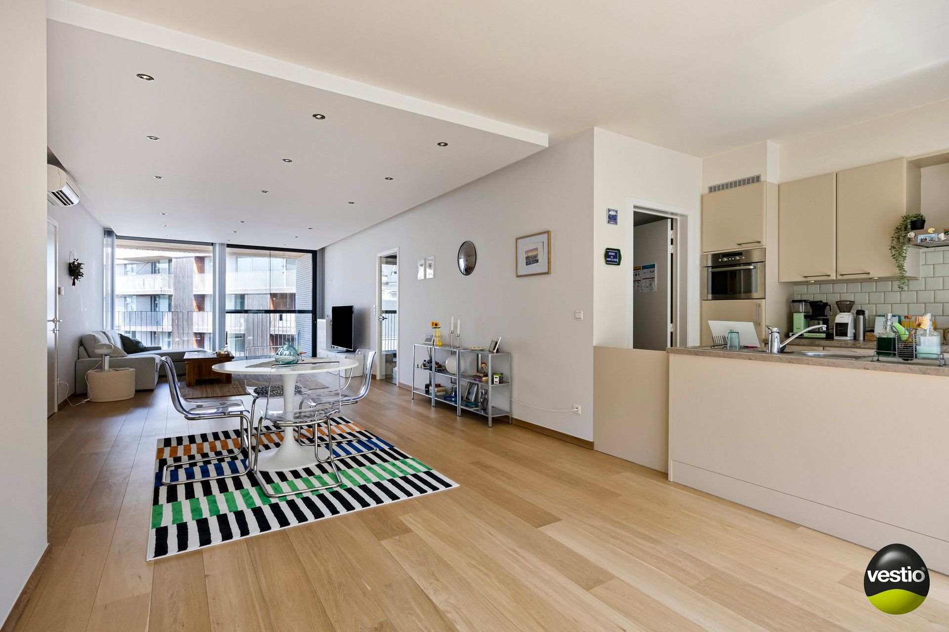 Smaakvol, kwalitatief afgewerkt 2 slaapkamer appartement met 2 terrassen. foto 8