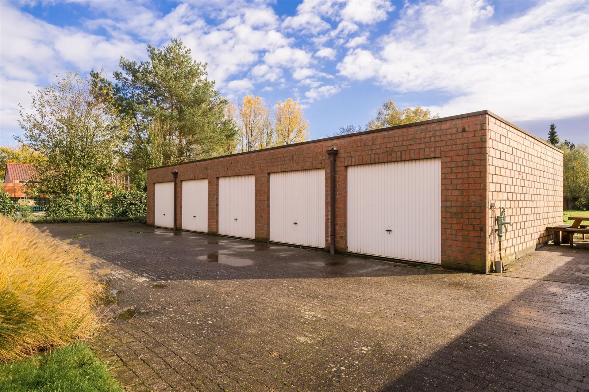 Instapklaar appartement met 2 slaapkamers en een privétuin foto 14