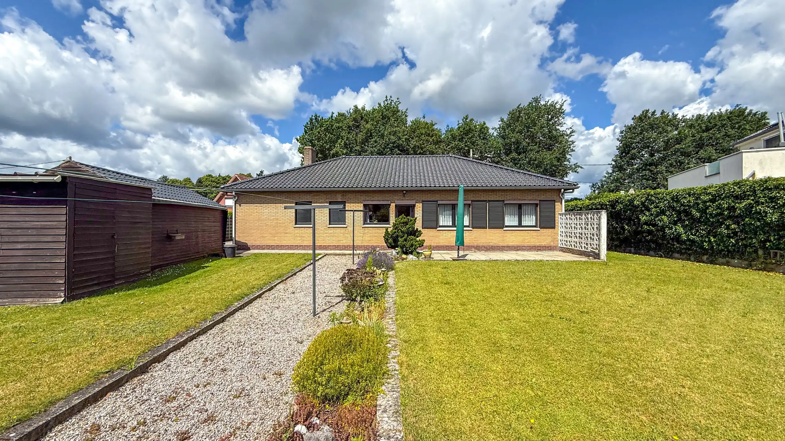 Mooi verzorgde gelijkvloerse woning met 3 slpkms en tuin! foto 53