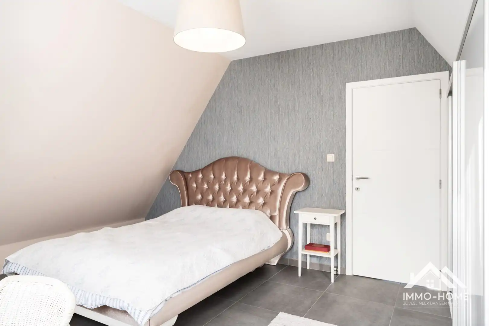 Jonge recente woning met heel veel volume! foto 26
