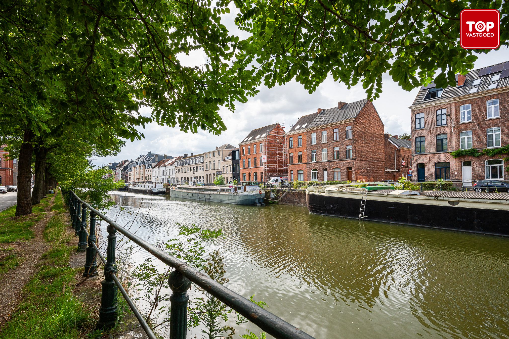 Instapklaar appartement met zicht op groen, in het centrum van Gent foto 27