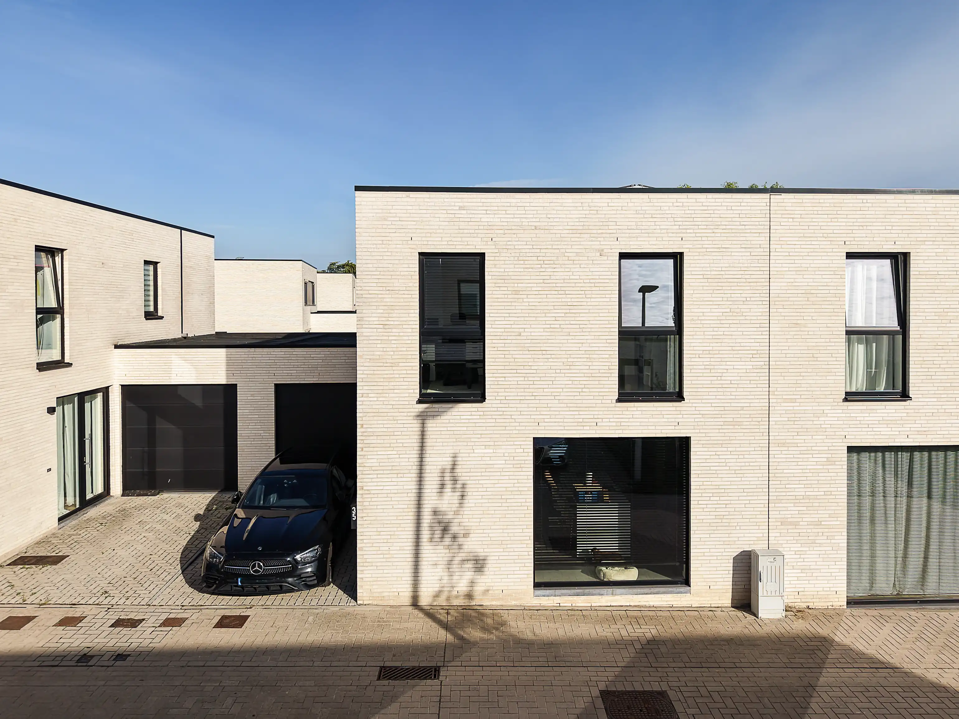 Moderne woning met EPC A+ in rustige buurt van Aalter foto {{pictureIndex}}