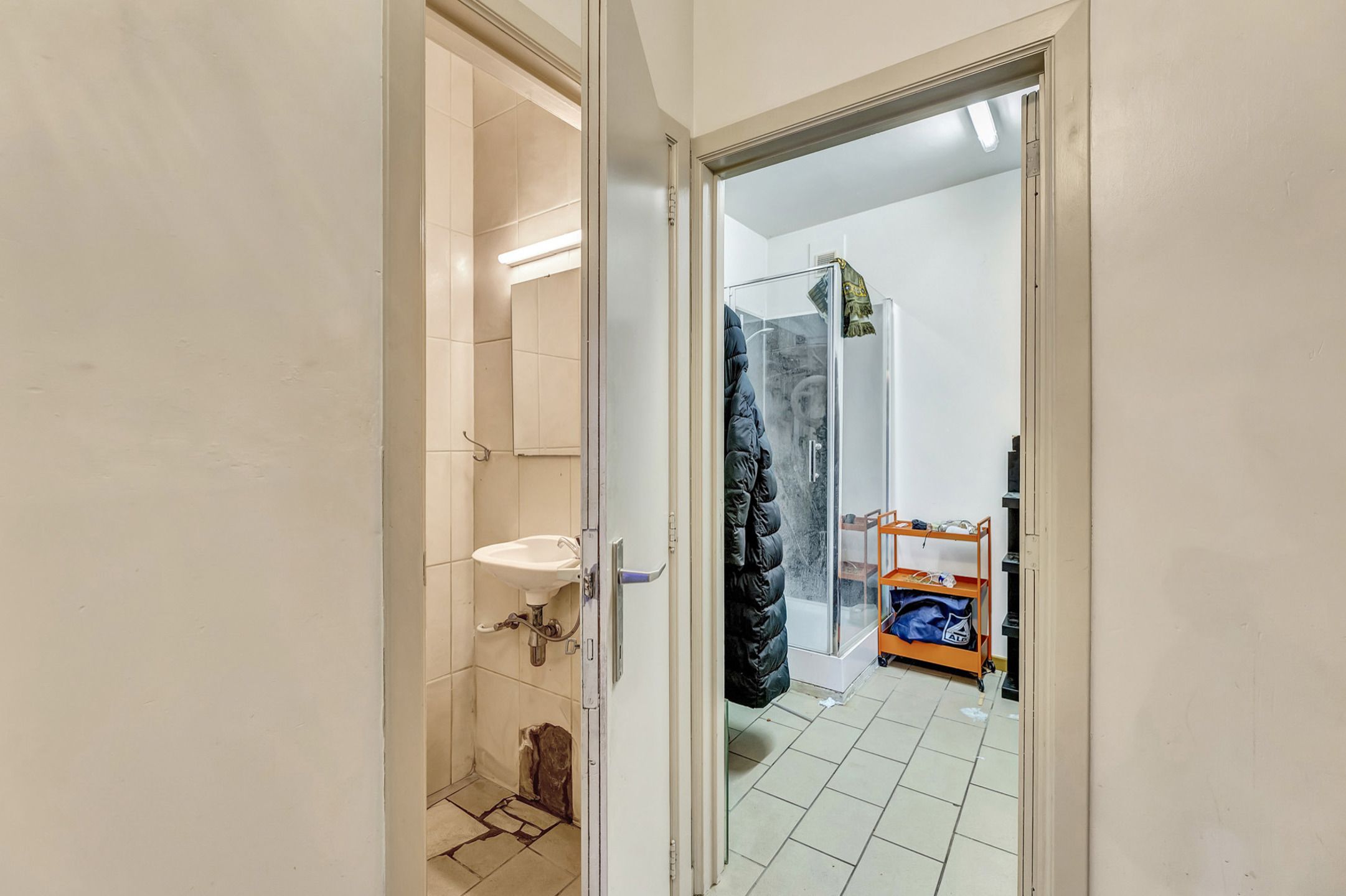 Interessant investeringspand met handelspand en appartement foto 8