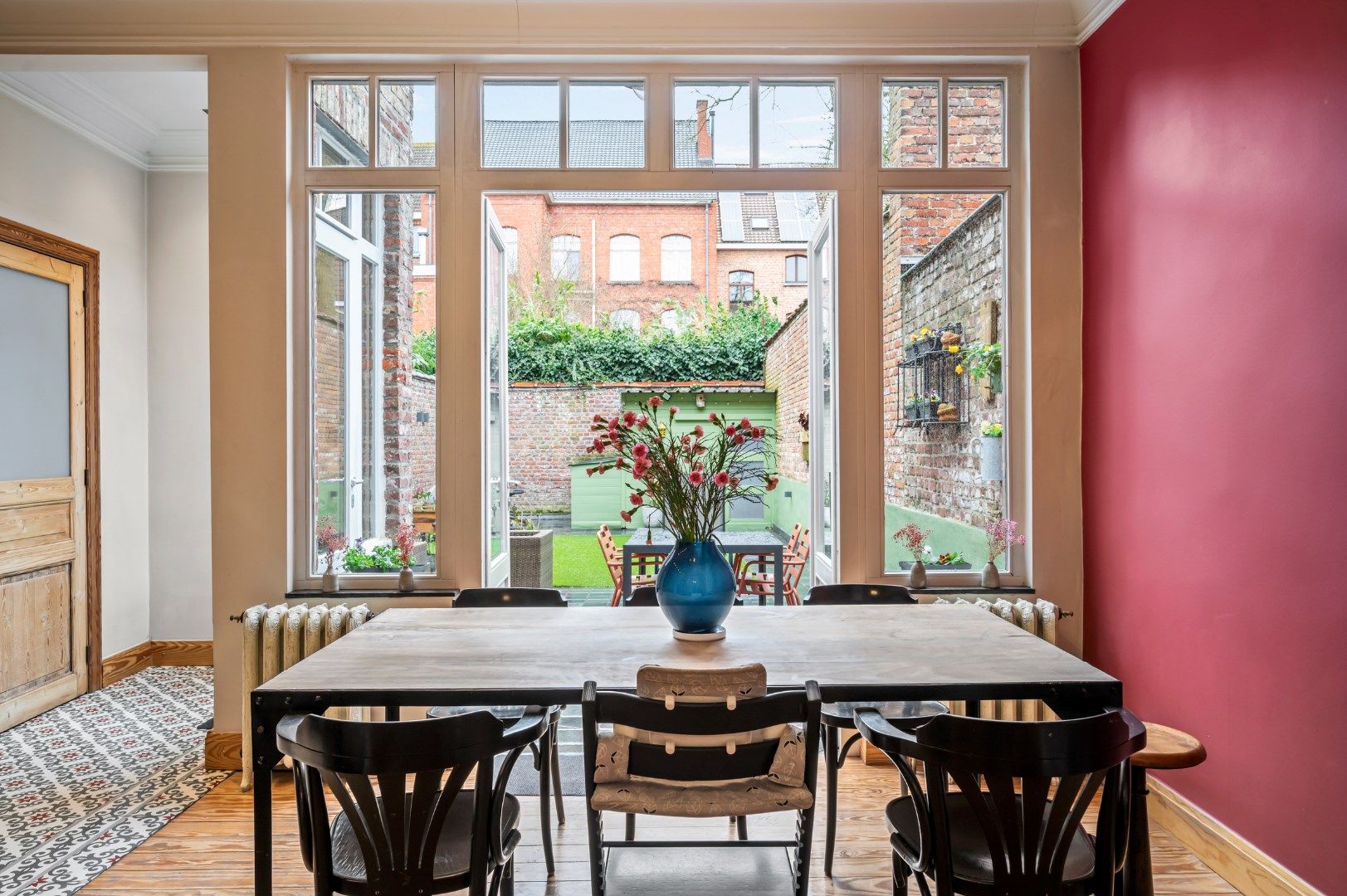 HERENWONING MET 4 SLPKS, TUIN EN HUURGARAGE foto 7