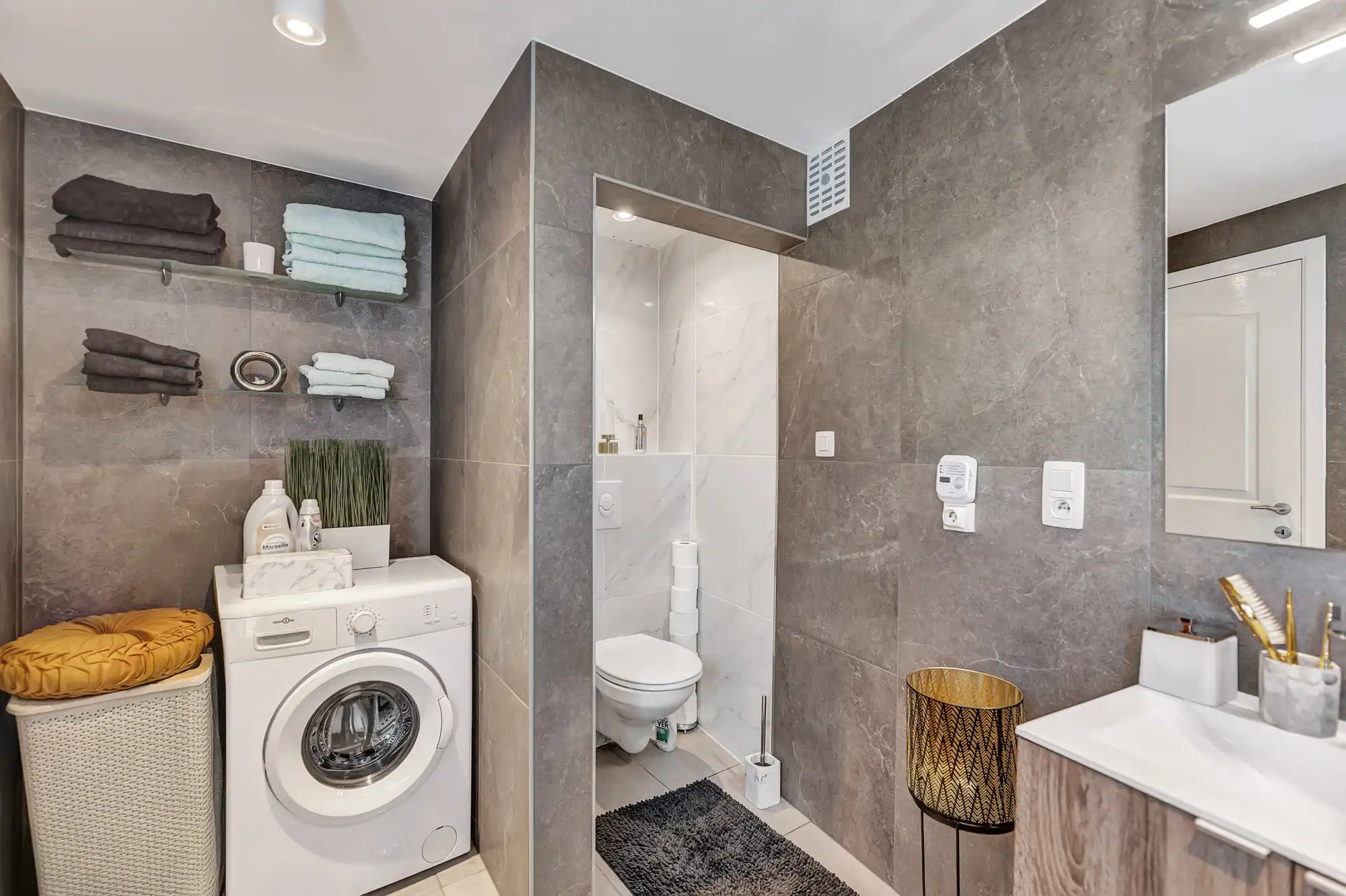 Instapklare starterswoning met 2 slaapkamers foto 9