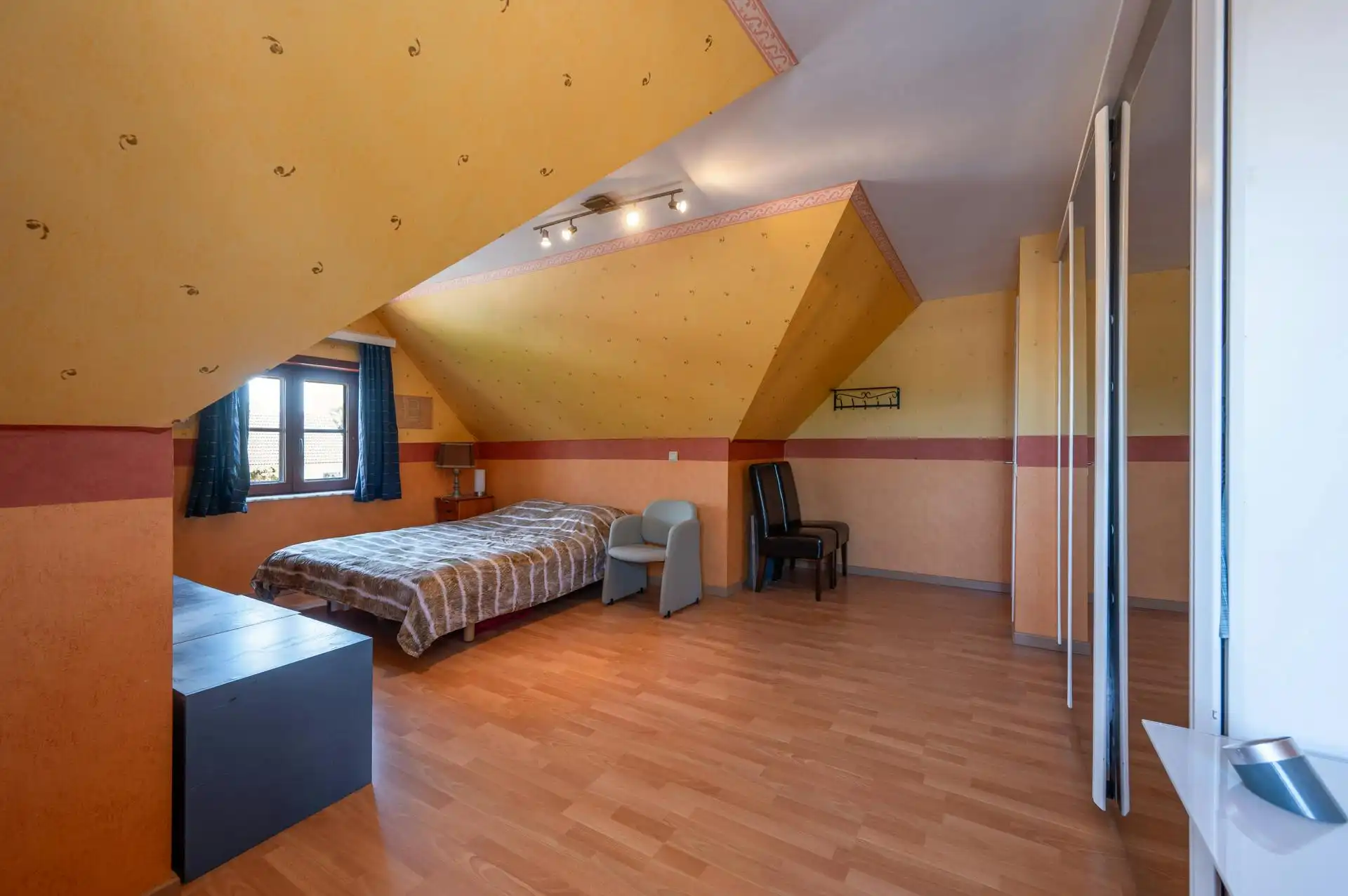 Villa met 5 slaapkamers en zwembad te koop in Lissewege foto 18