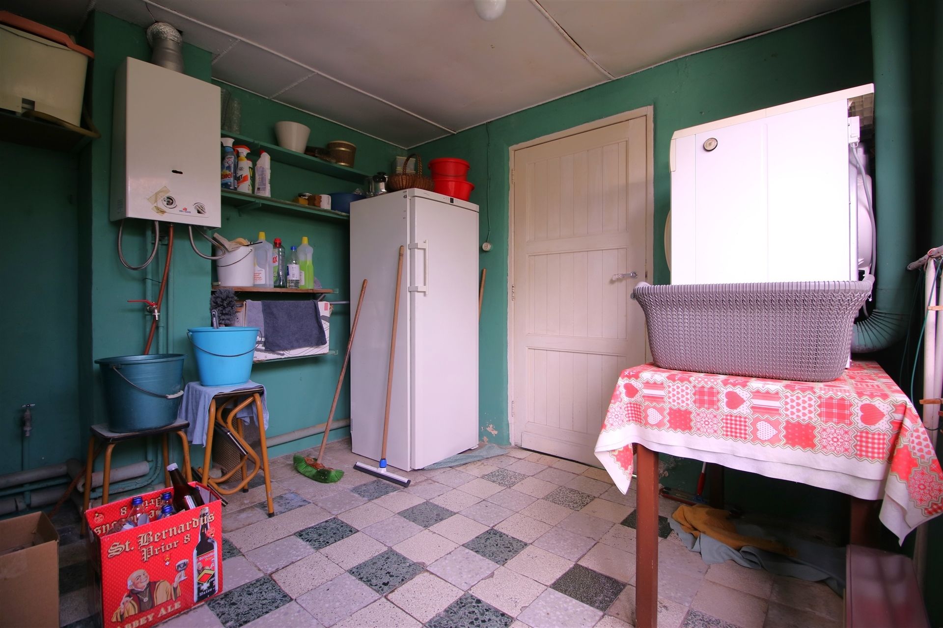 Te renoveren woning HOB met 4 slpk foto 10