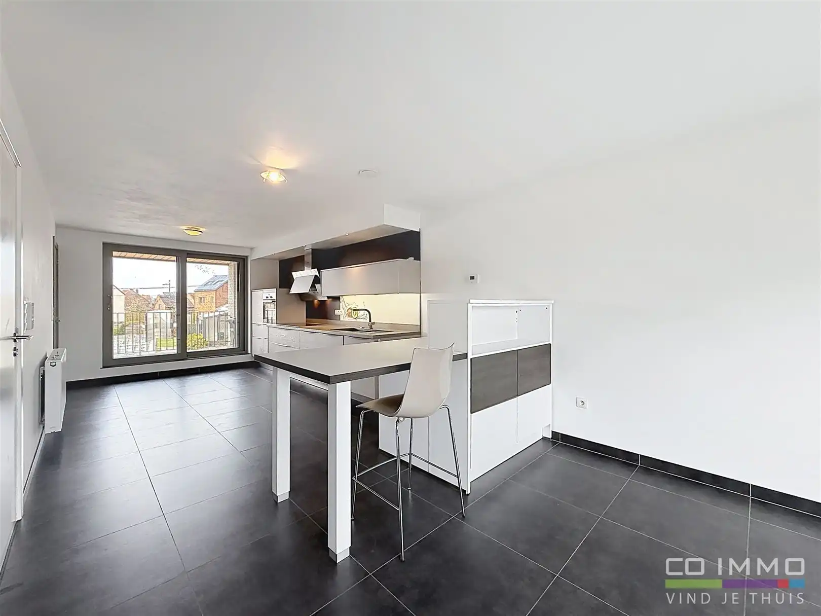 Mooi duplex app, 2 slpks, terrassen en parking foto 8