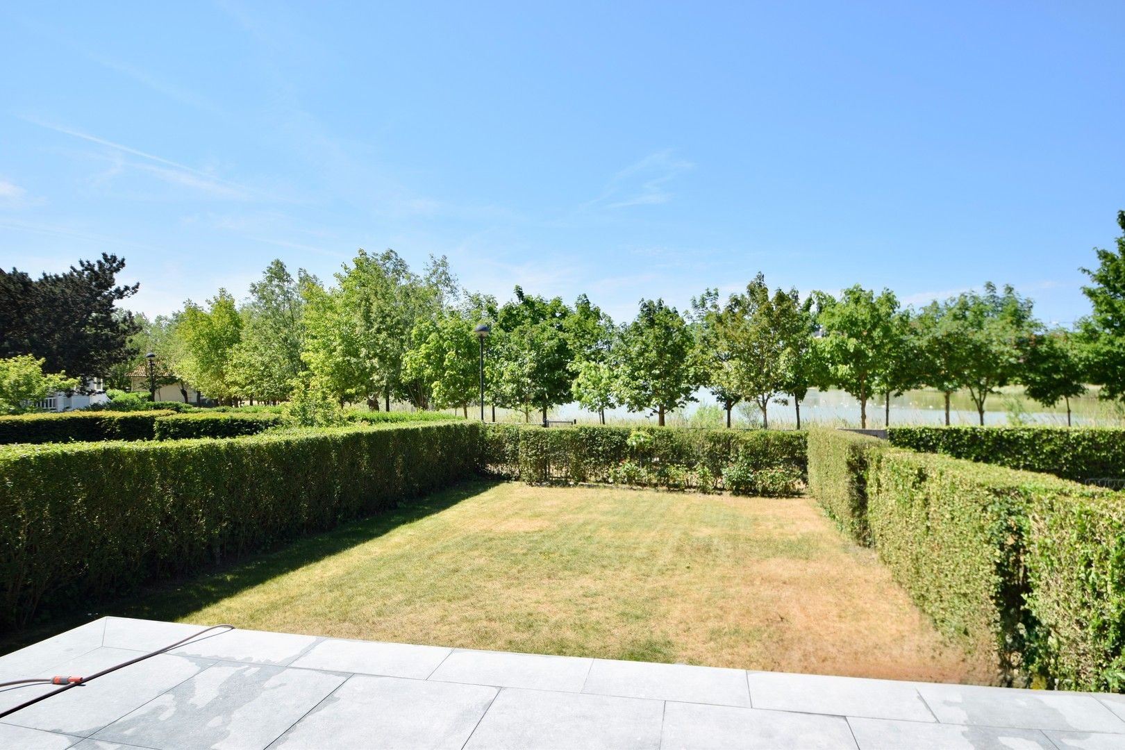 ()=>{if(producerUpdateValueVersion(node),producerAccessed(node),node.value===ERRORED)throw node.error;return node.value} Koningslaan 59 - 8300 Knokke-Zoute
