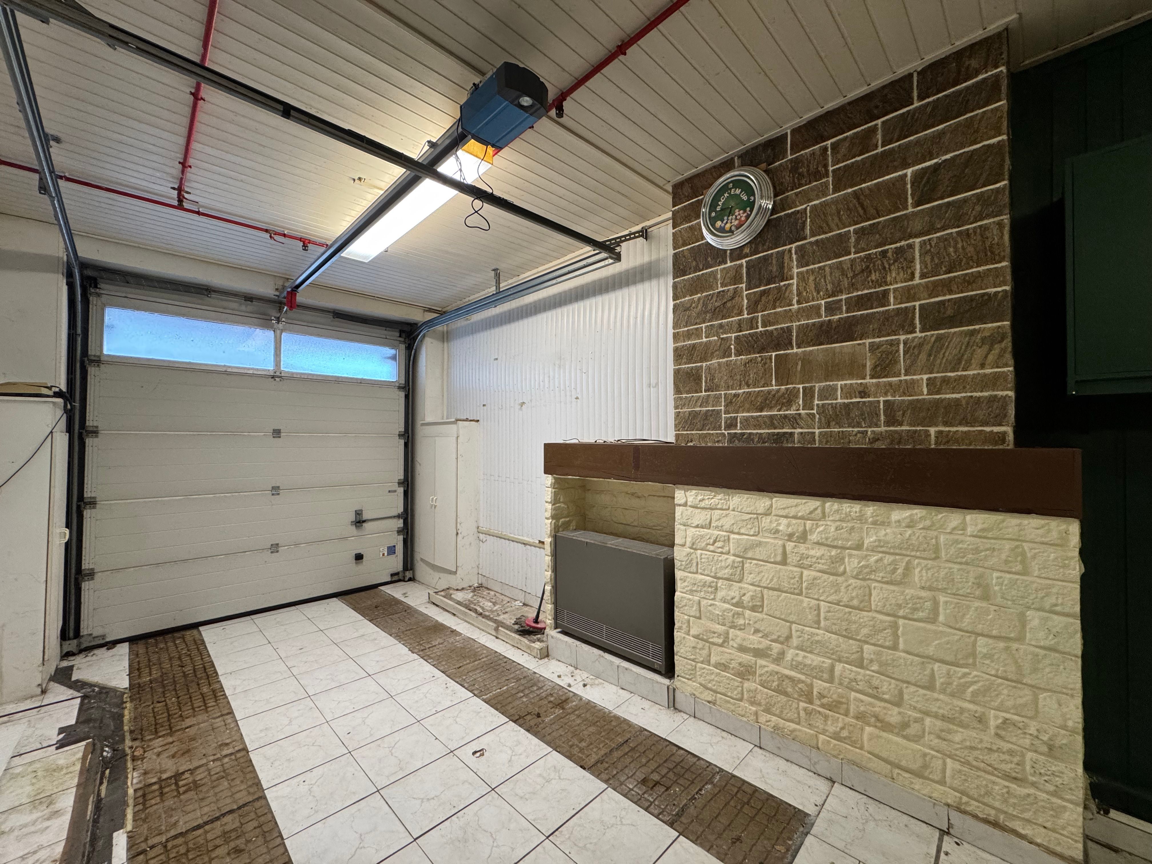 Te renoveren woning foto 14