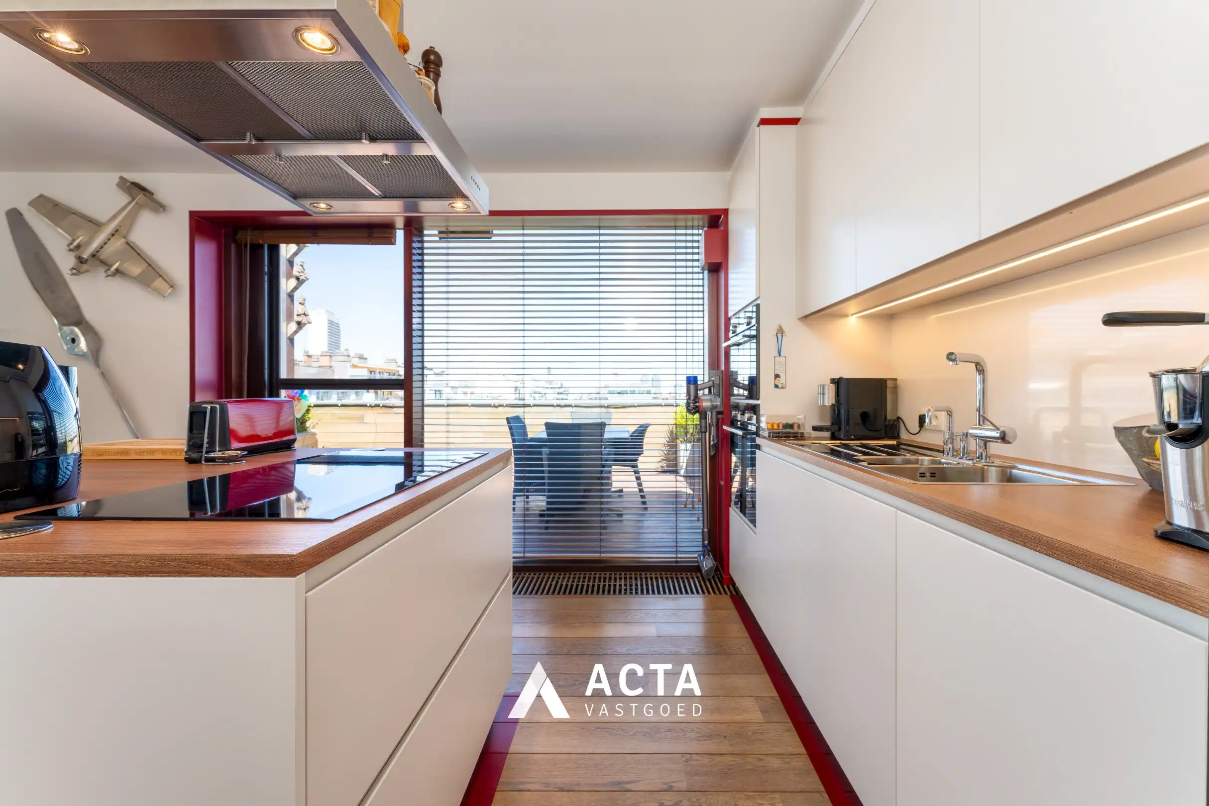 Luxueus dakappartement met 3 slaapkamers en panoramische terrassen in hartje Oostende foto 8