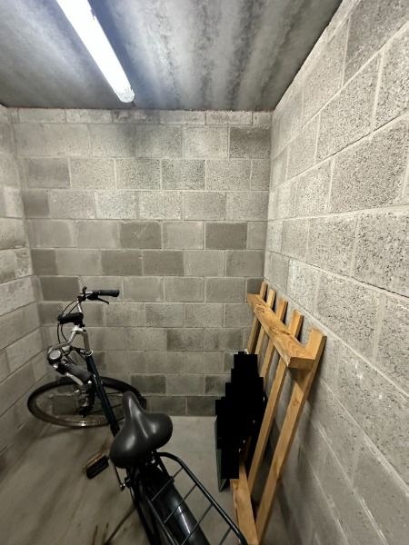 Instapklaar bemeubeld 2-slpk appartement met  terras, en kelder centrum Geel foto 17